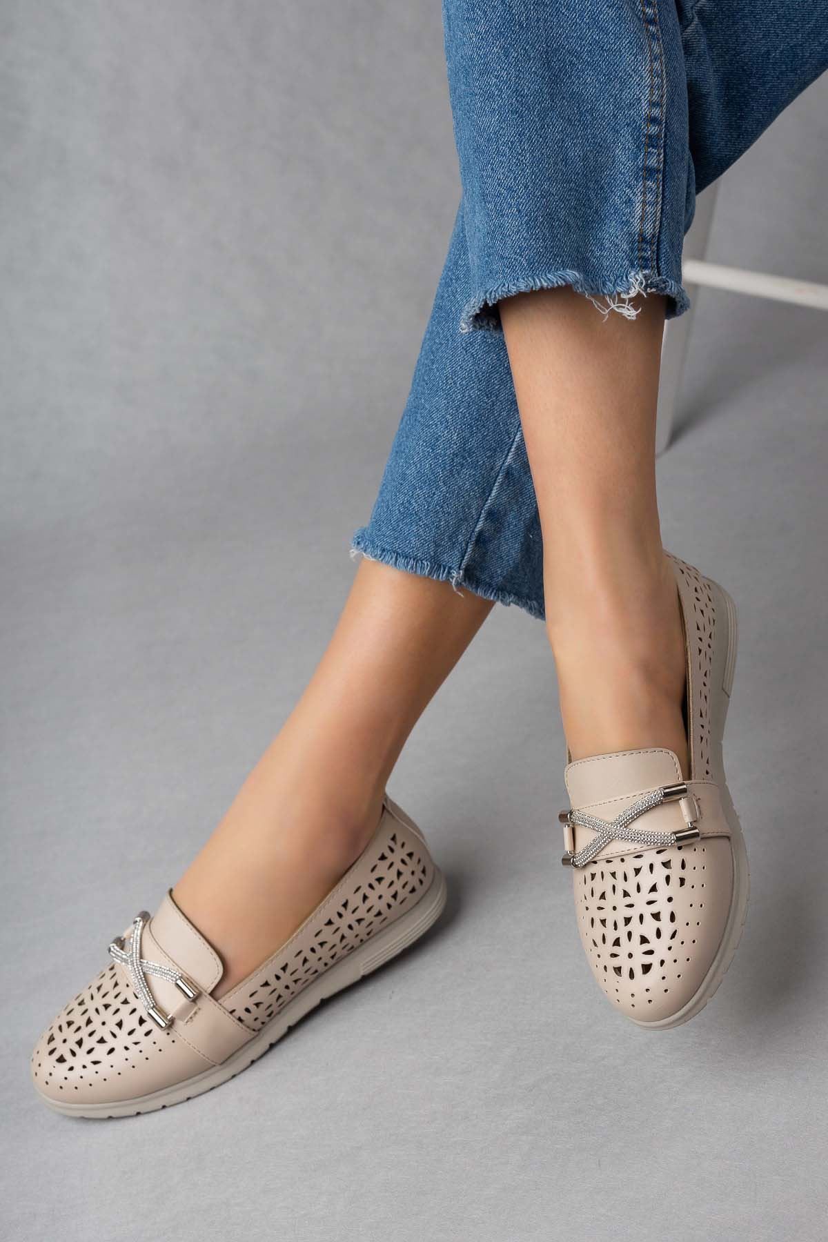 Freemax Kadın Babet Günlük Suni Deri Hafif Rahat Casual Ayakkabı Abb.201 Bej