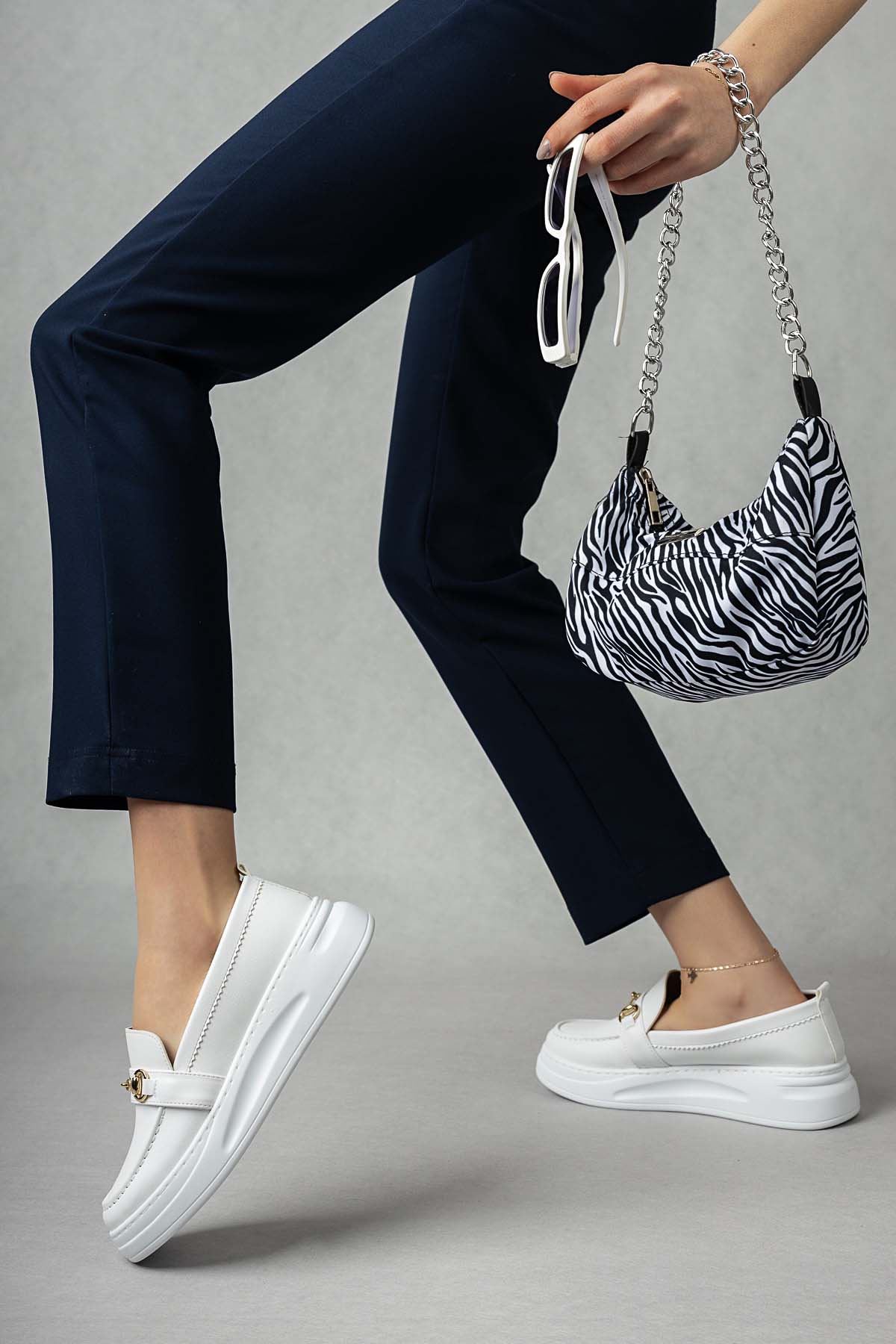 Freemax Kadın Günlük Suni Deri Hafif Rahat Casual Ayakkabı Abboud 503 Beyaz