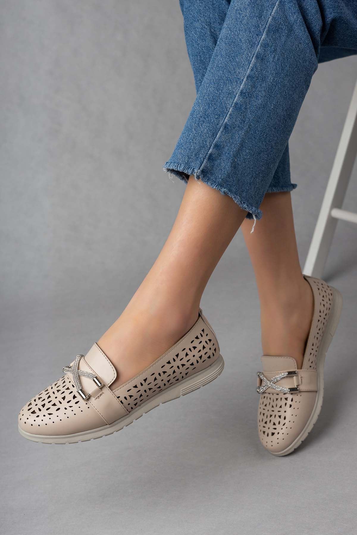 Freemax Kadın Babet Günlük Suni Deri Hafif Rahat Casual Ayakkabı Abb.201 Bej