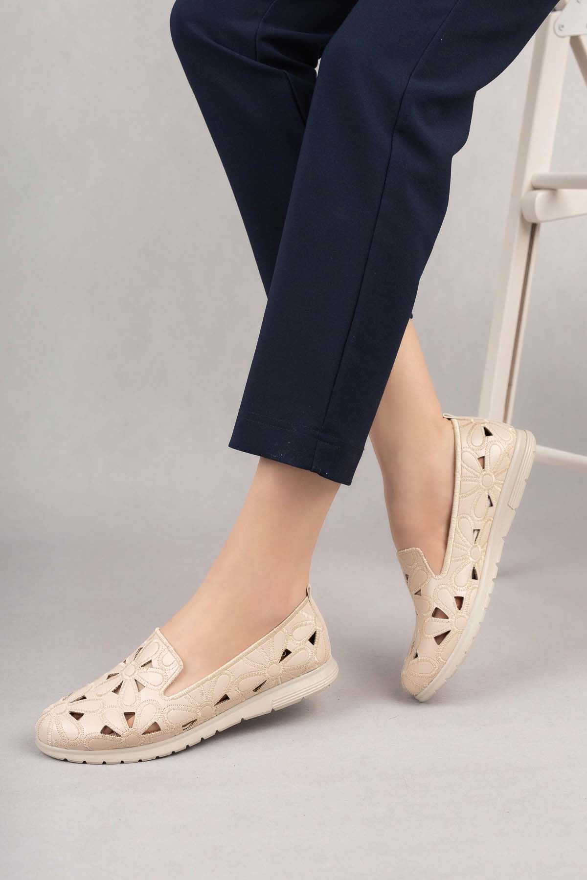 Freemax Kadın Babet Günlük Suni Deri Hafif Rahat Yazlık Ayakkabı Abb 210 Bej