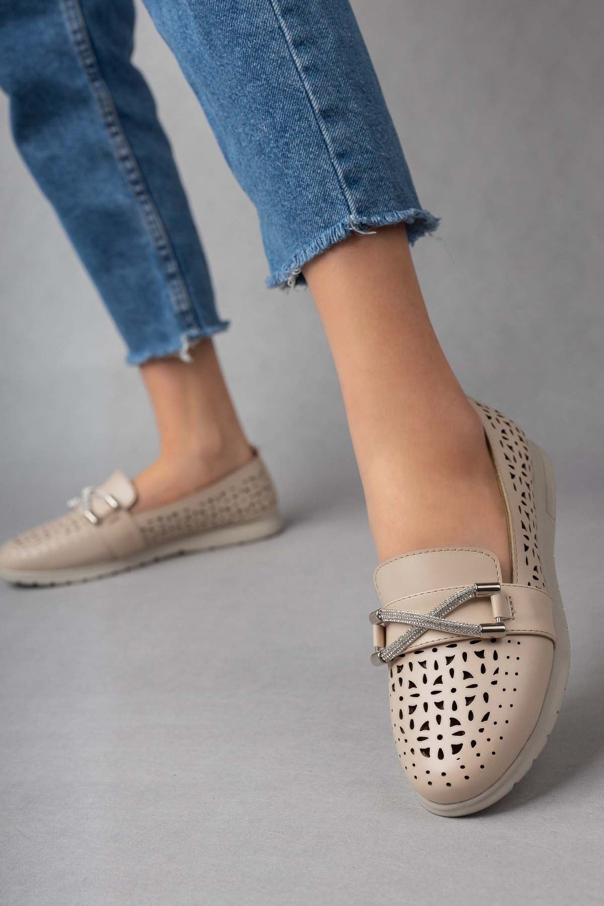 Freemax Kadın Babet Günlük Suni Deri Hafif Rahat Casual Ayakkabı Abb.201 Bej