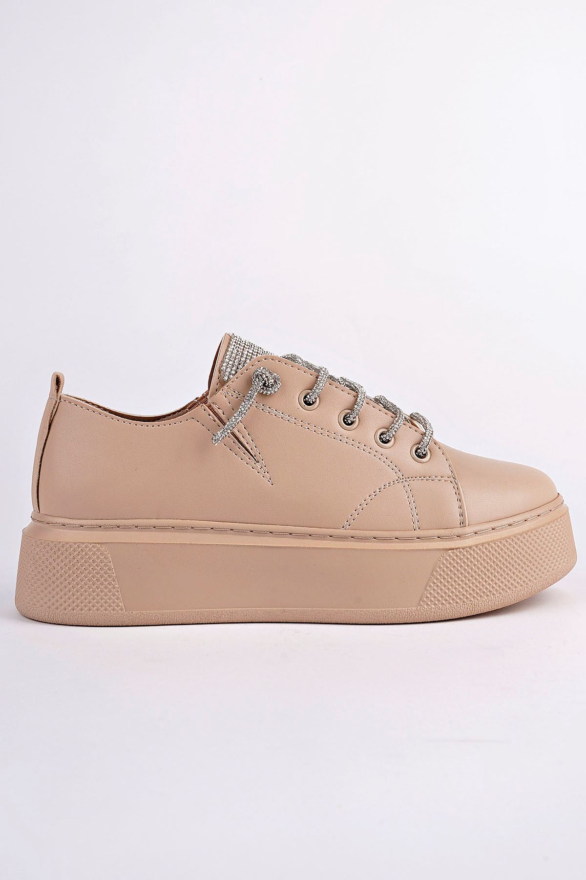 Freemax Kadın Taşlı Bağcık 4,5 cm Yüksek Hafif Taban Sneaker Spor Ayakkabı Abb.1500 Nut