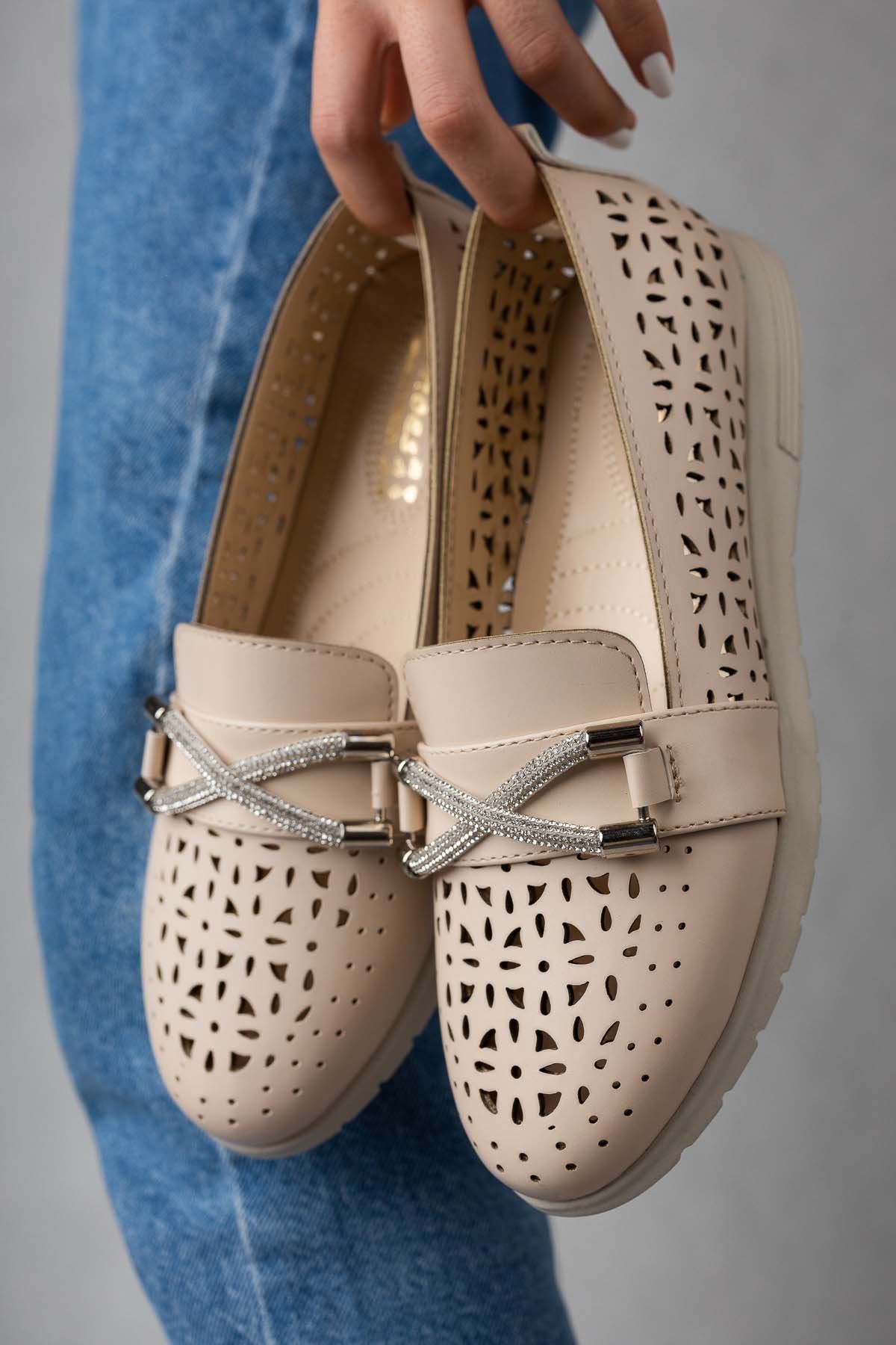 Freemax Kadın Babet Günlük Suni Deri Hafif Rahat Casual Ayakkabı Abb.201 Bej