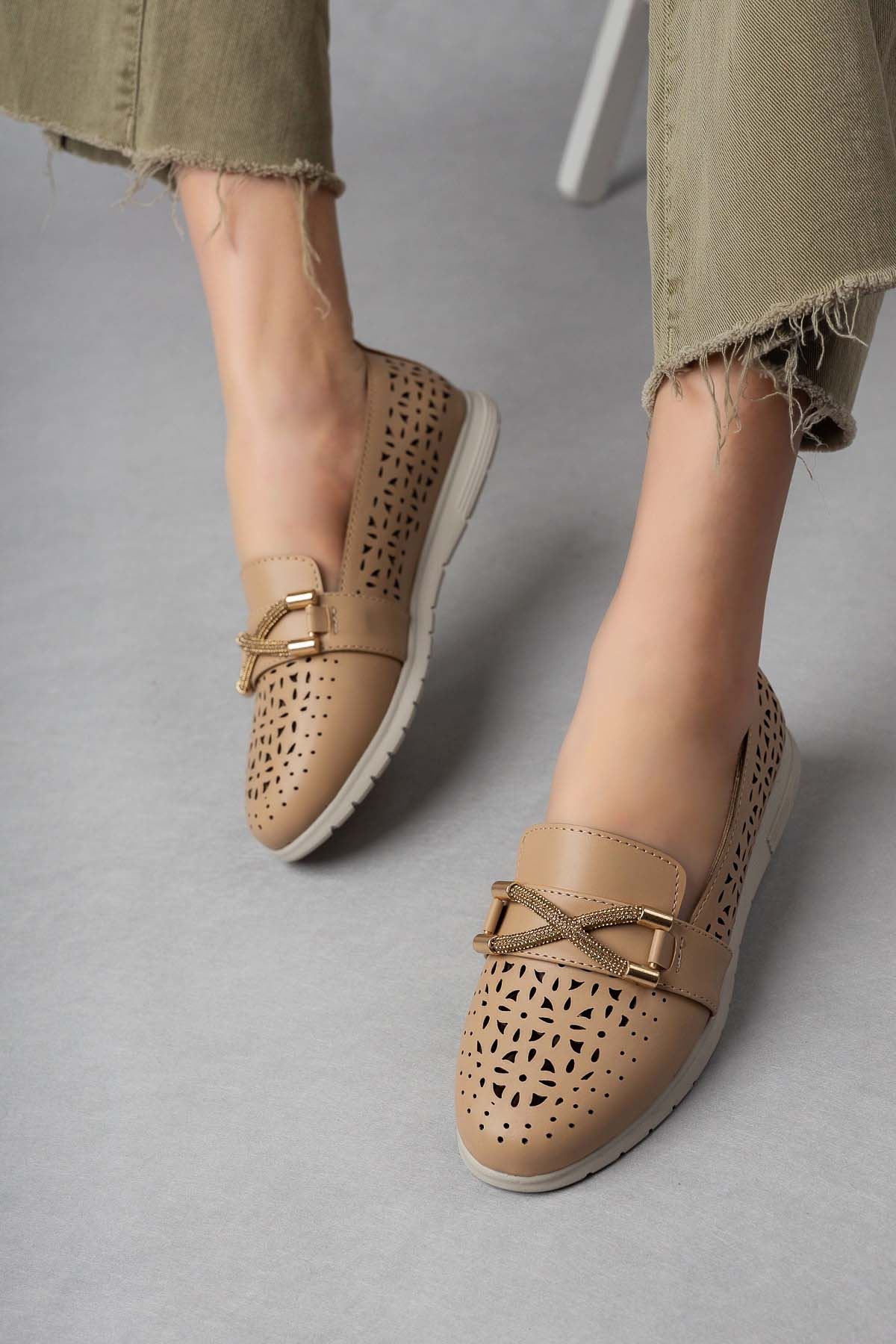 Freemax Kadın Babet Günlük Suni Deri Hafif Rahat Casual Ayakkabı Abb.201 Ten