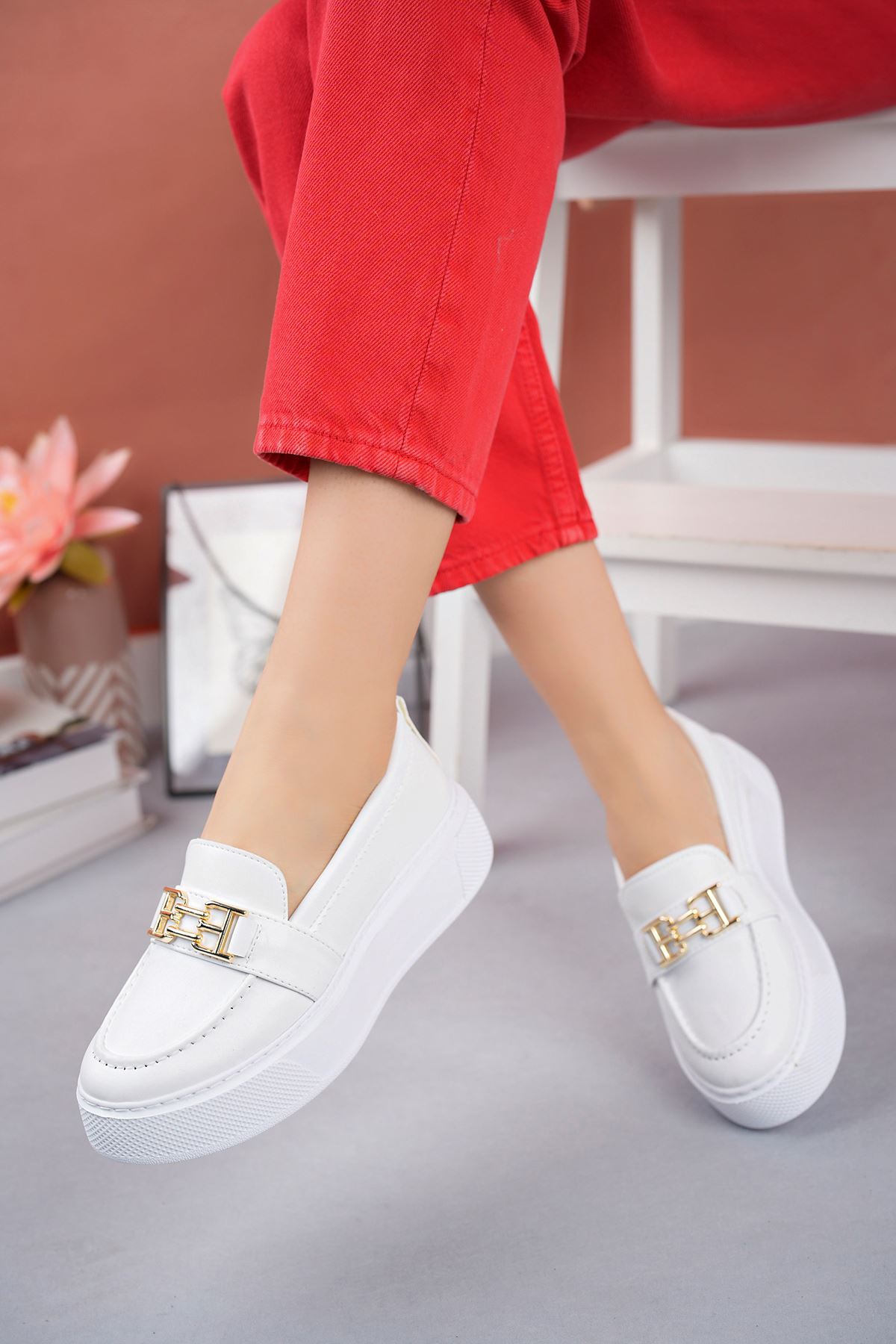 Freemax Kadın Yüksek Poli Taban Metal Toka Günlük Oxford Ayakkabı Abb.533 Beyaz