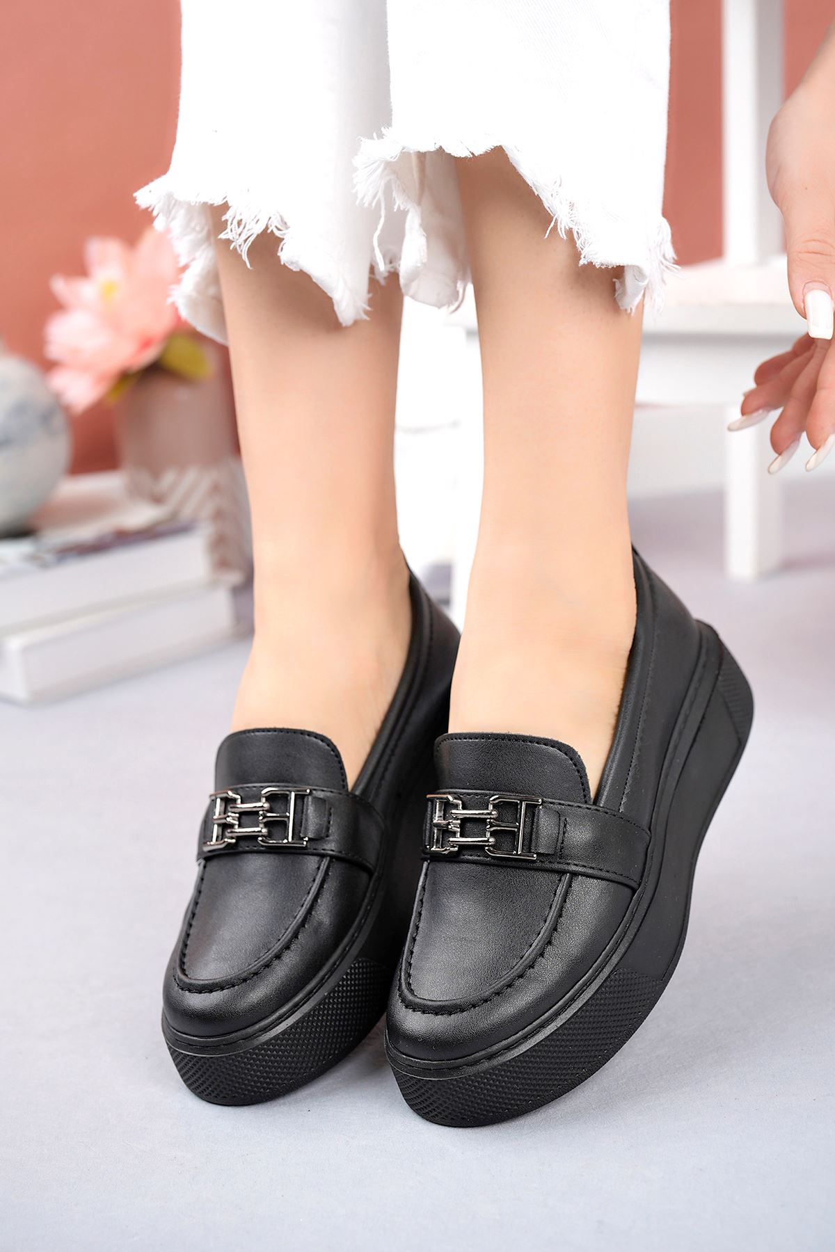 Freemax Kadın Yüksek Poli Taban Metal Toka Günlük Oxford Ayakkabı Abb.533 Siyah