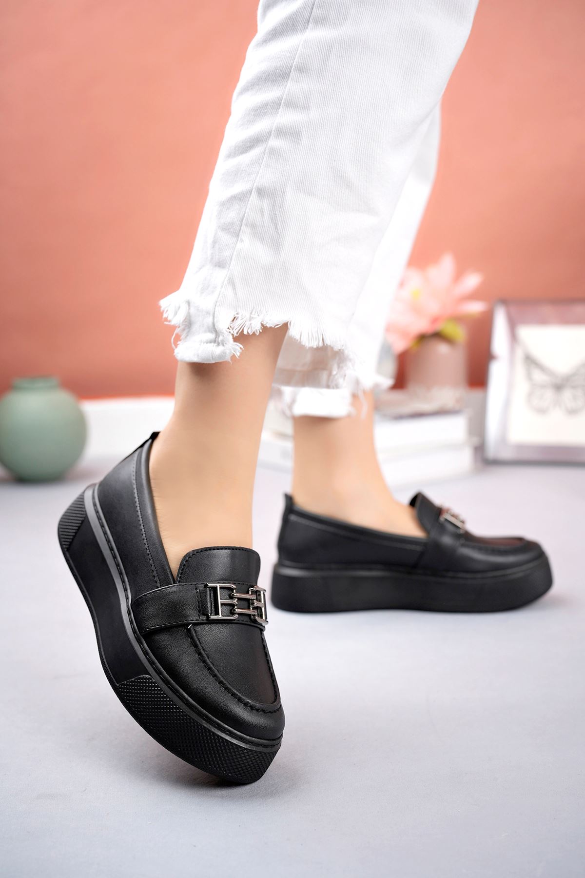 Freemax Kadın Yüksek Poli Taban Metal Toka Günlük Oxford Ayakkabı Abb.533 Siyah