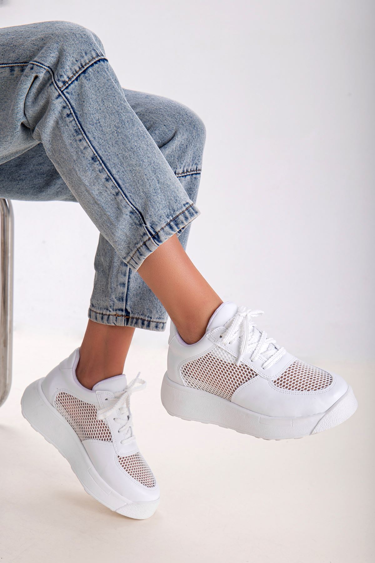 Freemax Kadın  Yazlık Fileli Spor Sneaker Yürüyüş Hafif Rahat Ayakkabı H30 Beyaz