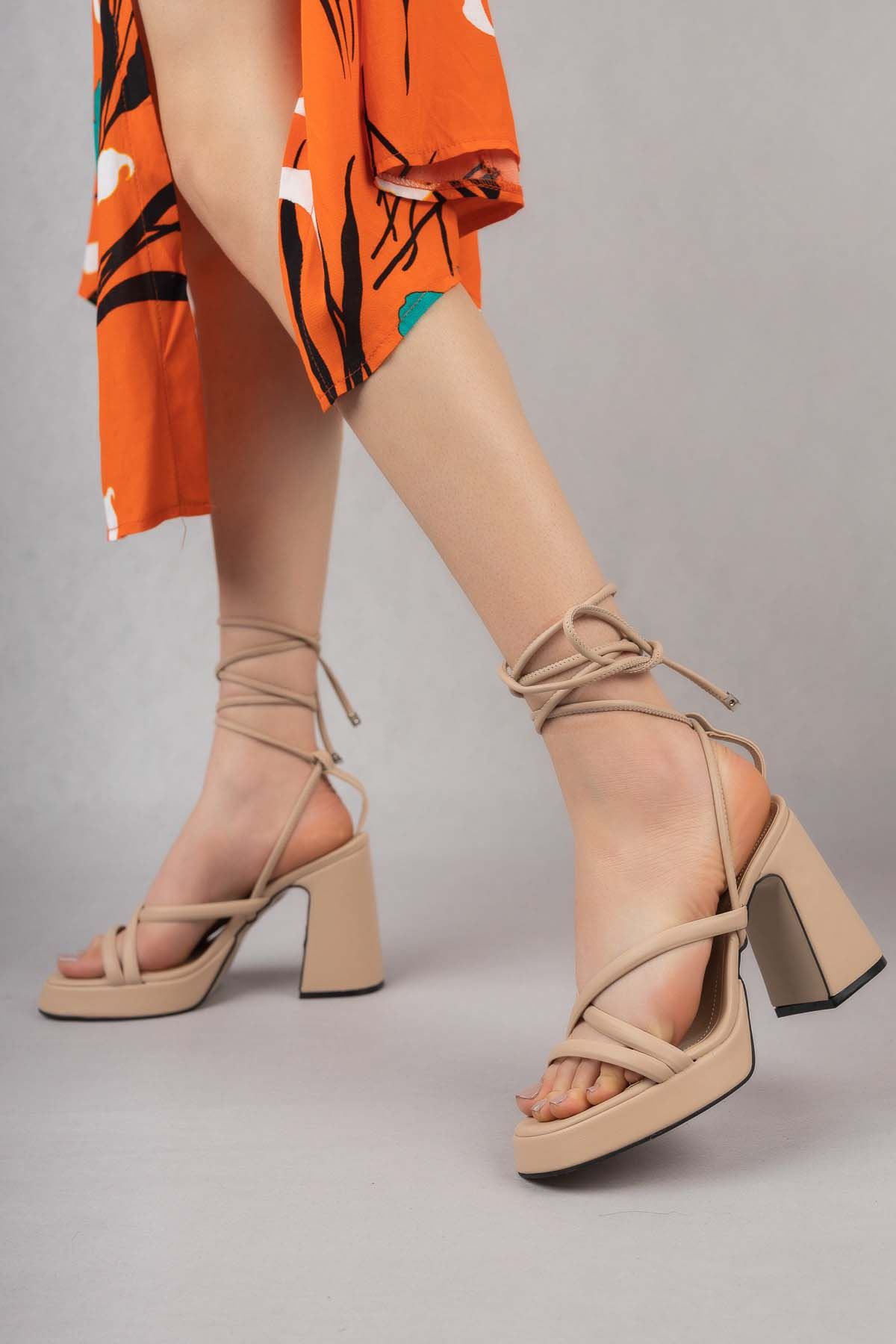 Freemax Kadın Yüksek Klasik 10 cm Topuklu Platform Ayakkabıı Byc 1005 Ten