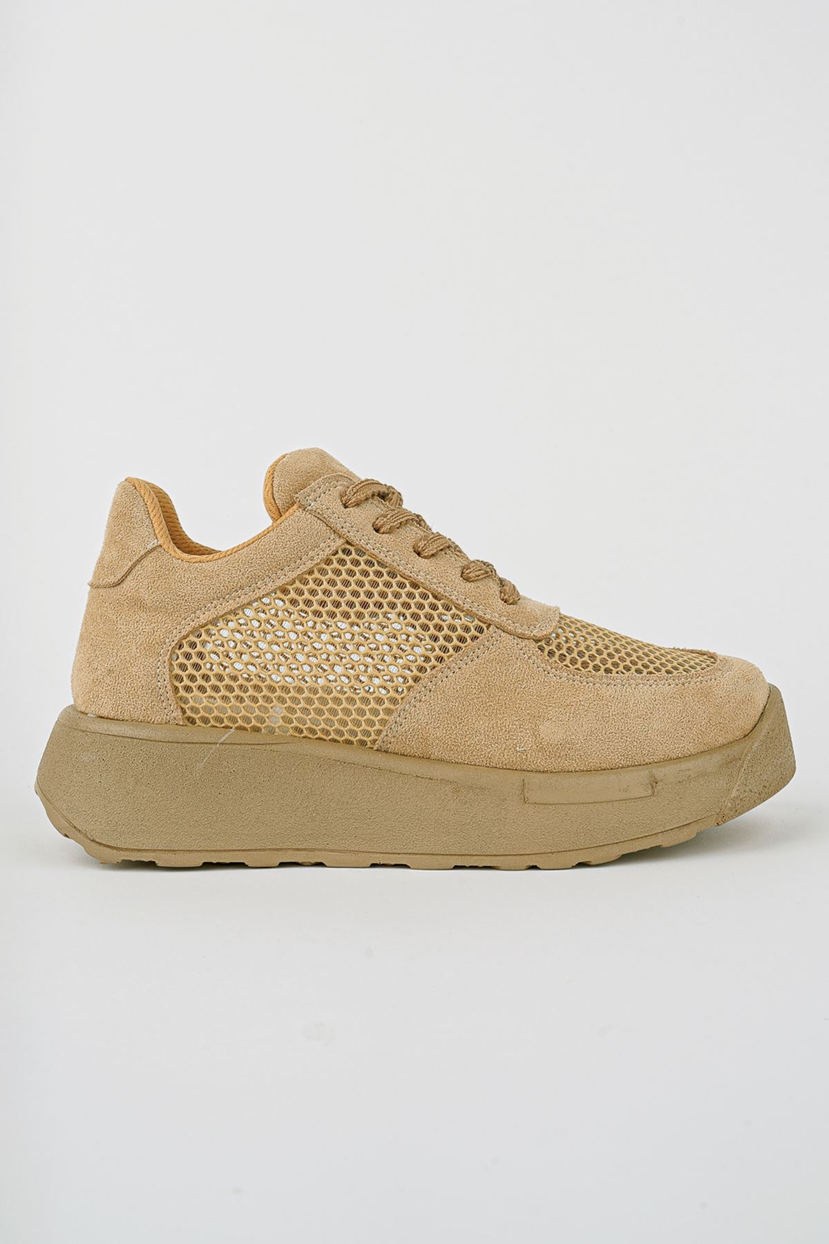 Freemax Kadın  Yazlık Fileli Spor Sneaker Yürüyüş Hafif Rahat Ayakkabı H30 CAMEL