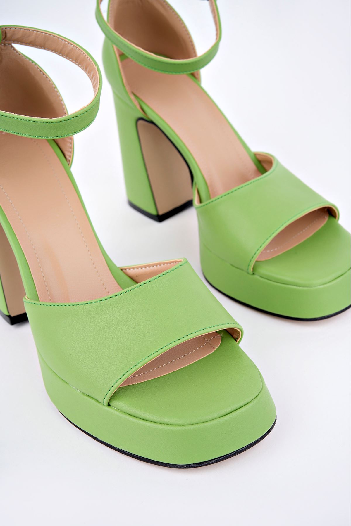 Freemax Kadın Yüksek Klasik 10 cm Topuklu Platform Ayakkabı Byc 1002 Su Yeşili