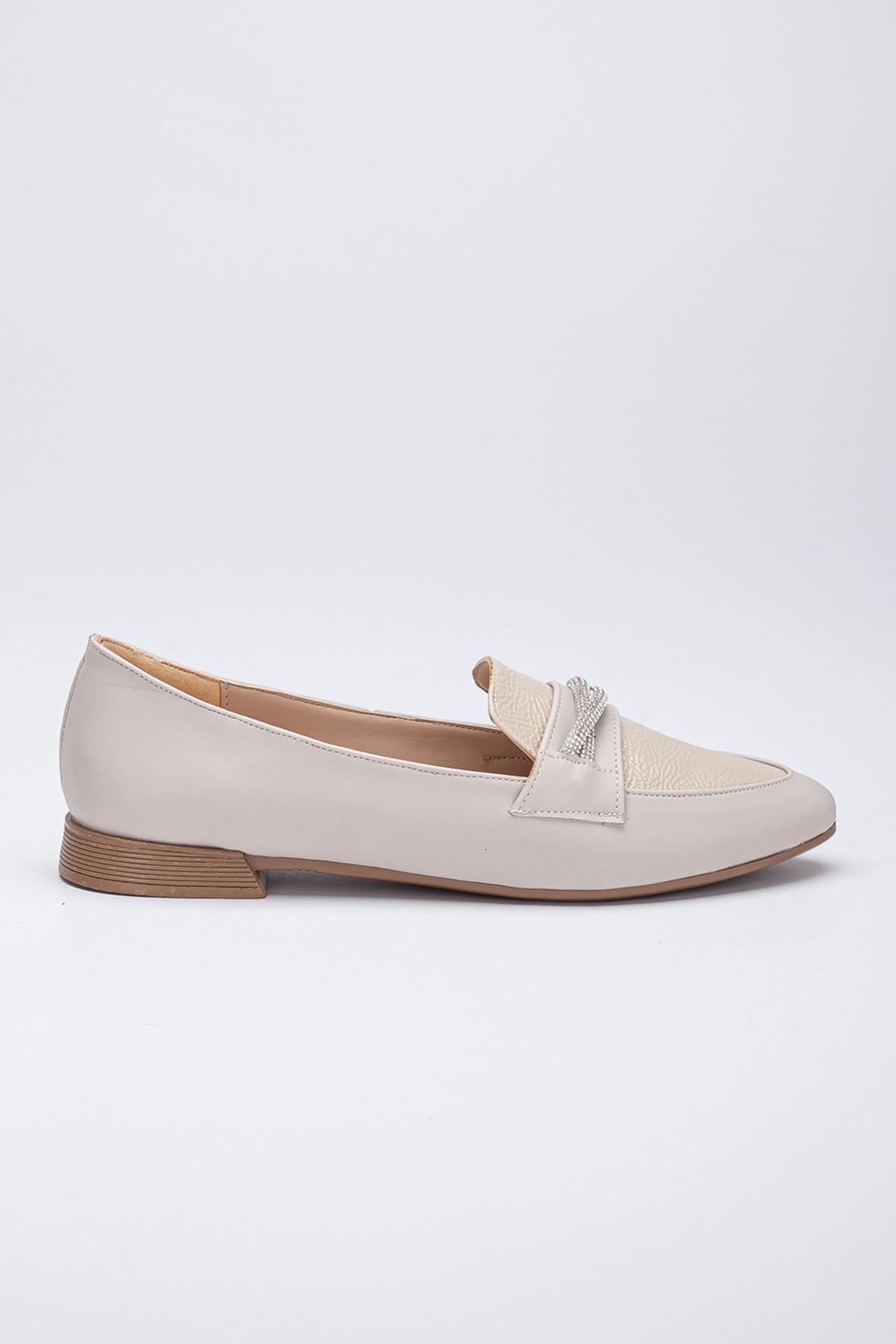 Freemax Kadın Yazlık Rahat Hafif Babet Ayakkabı B04 Bej