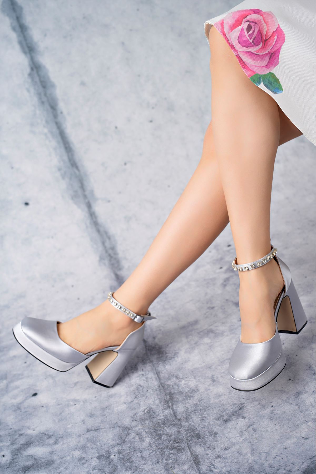 Freemax Kadın Yüksek Klasik 10 cm Topuklu Platform Ayakkabıı Byc 1008 Gümüş