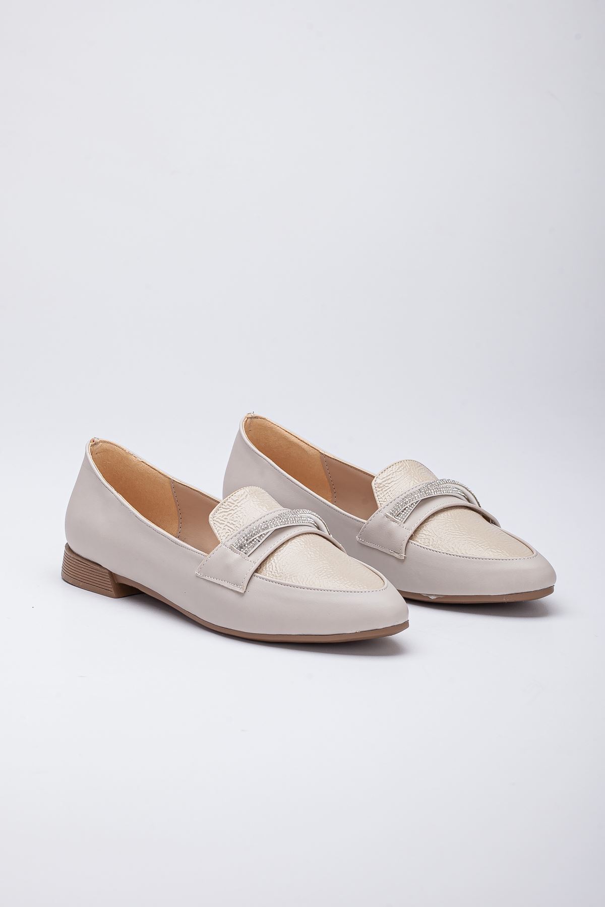 Freemax Kadın Yazlık Rahat Hafif Babet Ayakkabı B04 Bej