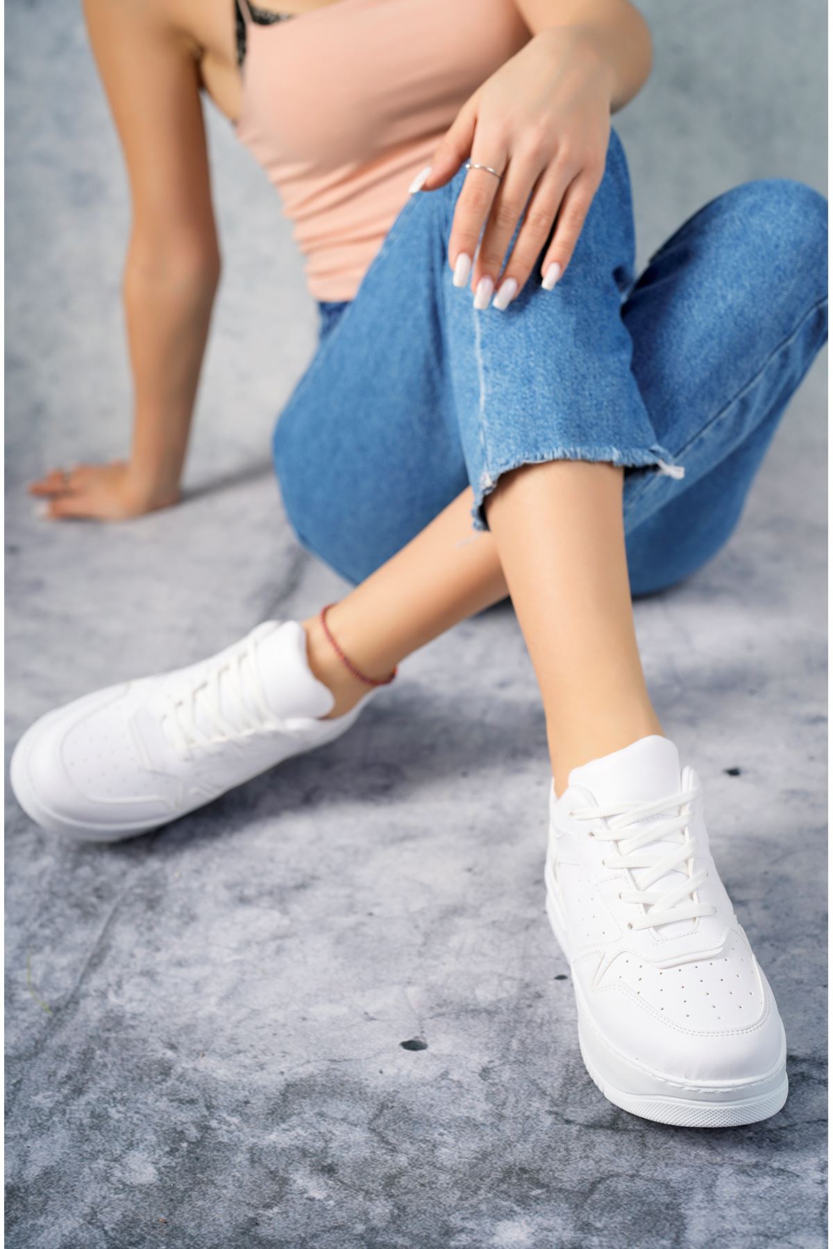 Freemax Kadın Hafif Esnek  5,5 cm Taban Sneaker Bağcıklı Spor Ayakkabı Svv.022 Beyaz