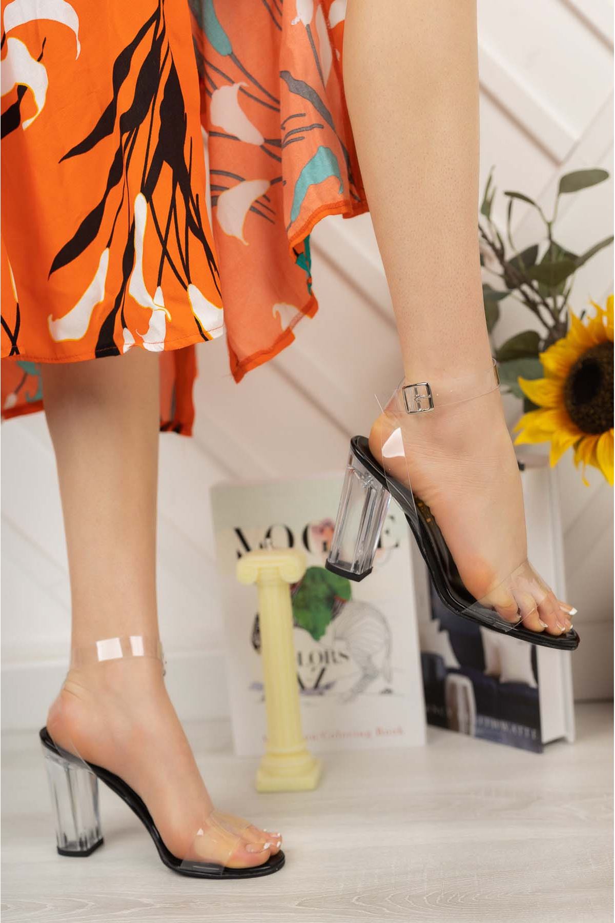 Freemax Kadın Kalın Topuklu Şeffaf Bantlı Ve Şeffaf Yüksek Topuklu Ayakkabı Siyah