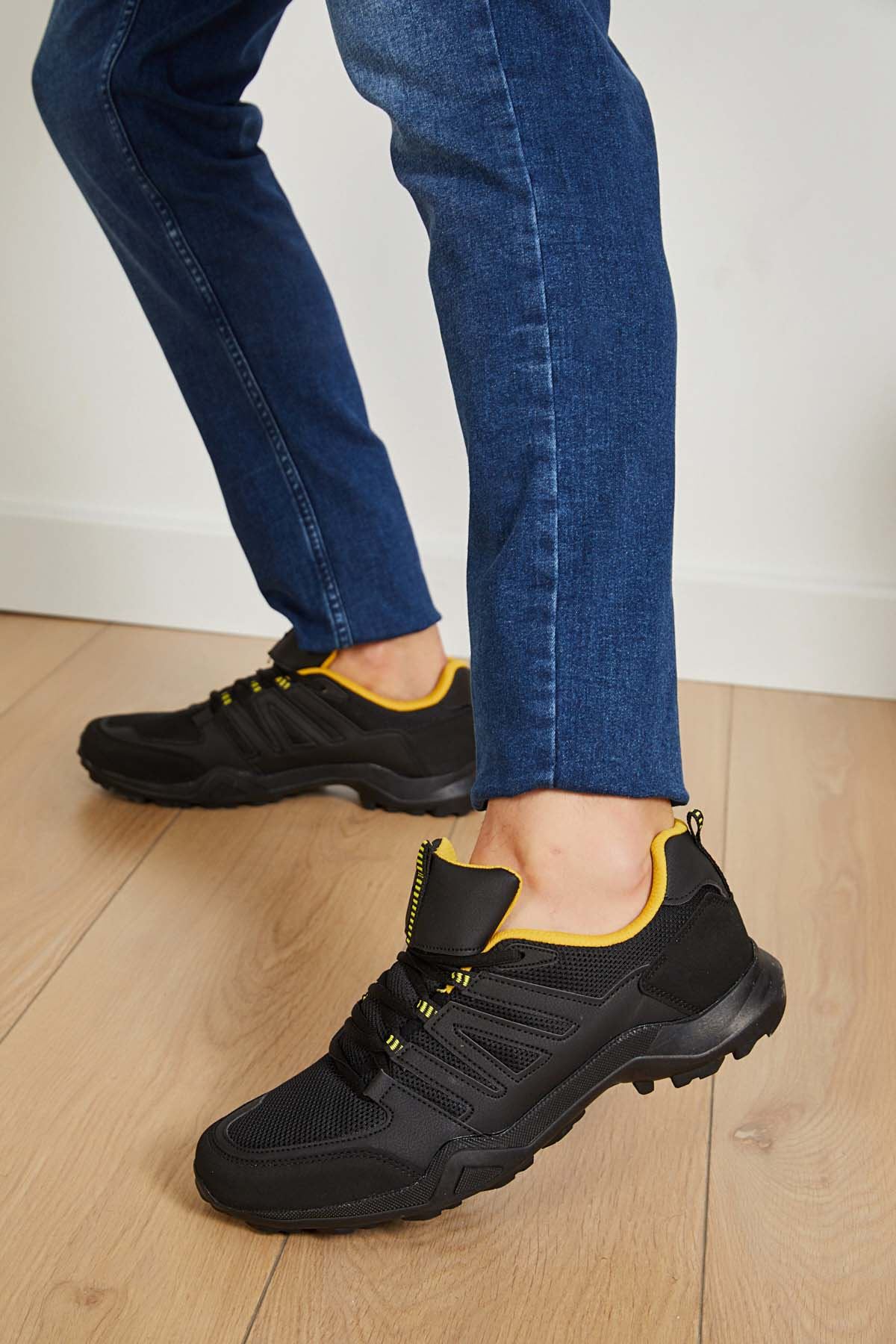 Freemax Erkek  Konforlu Outdoor Spor Ayakkabı SİYAH SARI