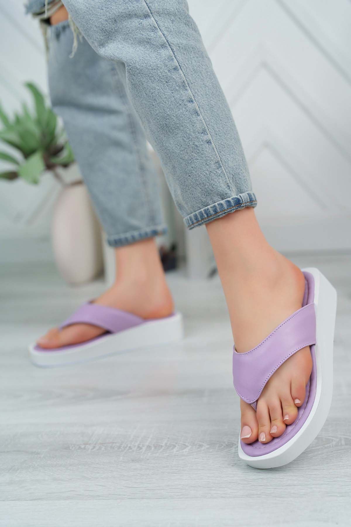 Freemax Kadın Garantili Hafif Esnek Poli Flatform Taban Parmak Arası Günlük Terlik PPL 5000 Lila