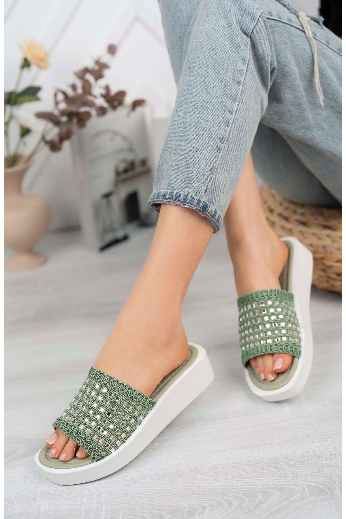 Freemax Kadın Garantili Taş Detaylı Günlük Terlik Ppl.2040 Mint