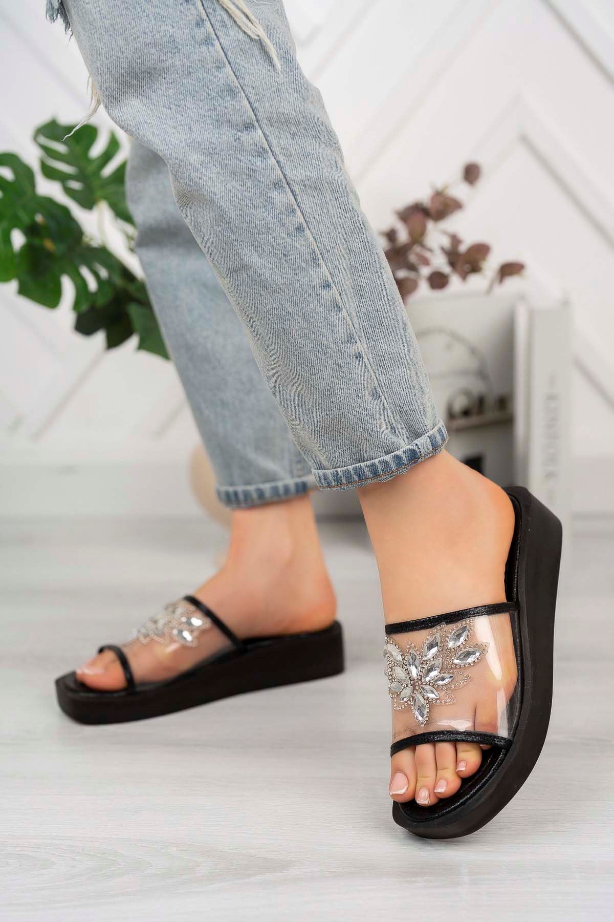 Freemax Kadın Garantili  Taşlı Terlik Ppl.5050 Siyah