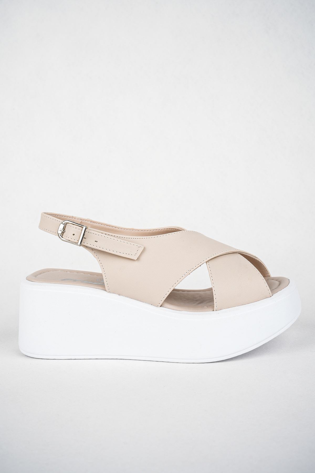 Freemax Kadın Garantili Çok Hafif Rahat 6 cm Topuk Eva Taban Platform Sandalet Ppl 4000 Ten