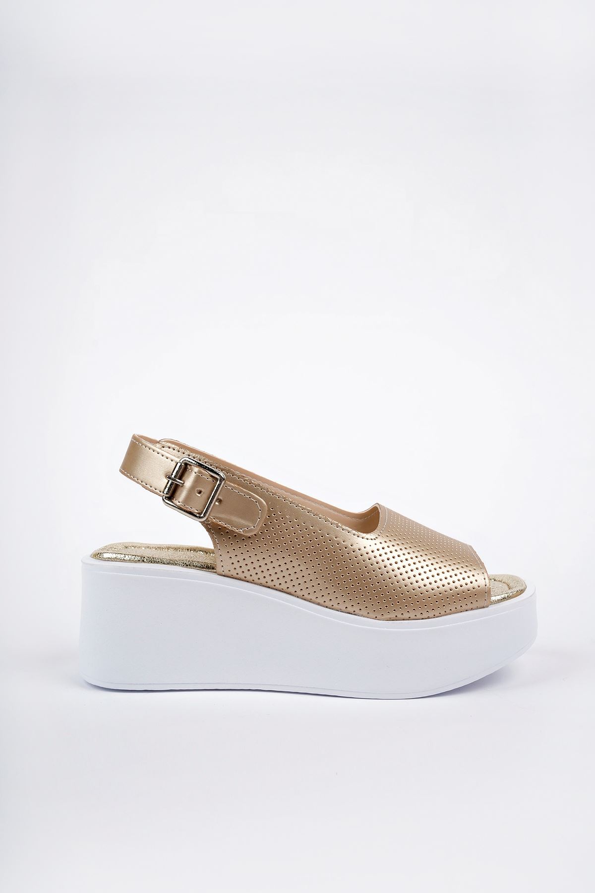Freemax Kadın Garantili Çok Hafif Rahat 6 cm Topuk Eva Taban Platform Sandalet Ppl 4005 Gold