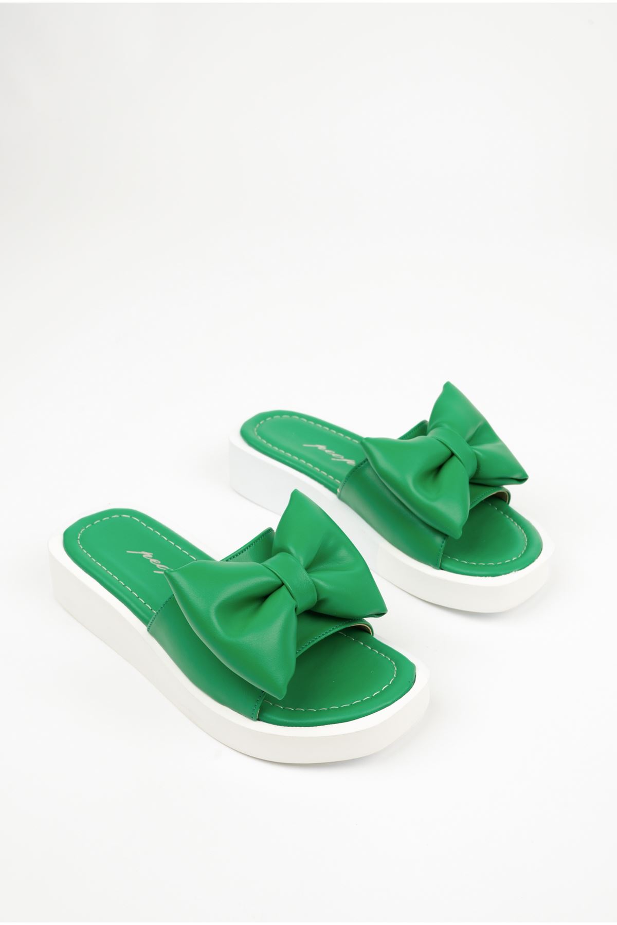 Freemax Kadın Fiyonk Detaylı Günlük Terlik Ppl.4040 Yeşil