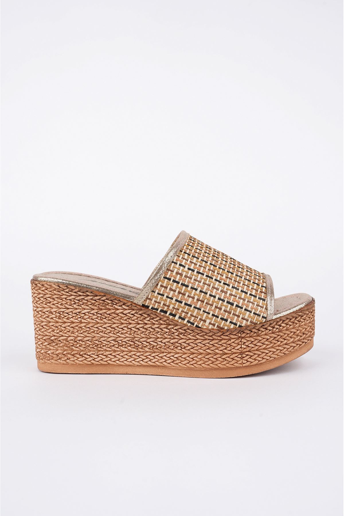 Freemax Kadın Garantili  7 cm Yüksek Topuk Platform taban Terlik Ppl.2002 Gold