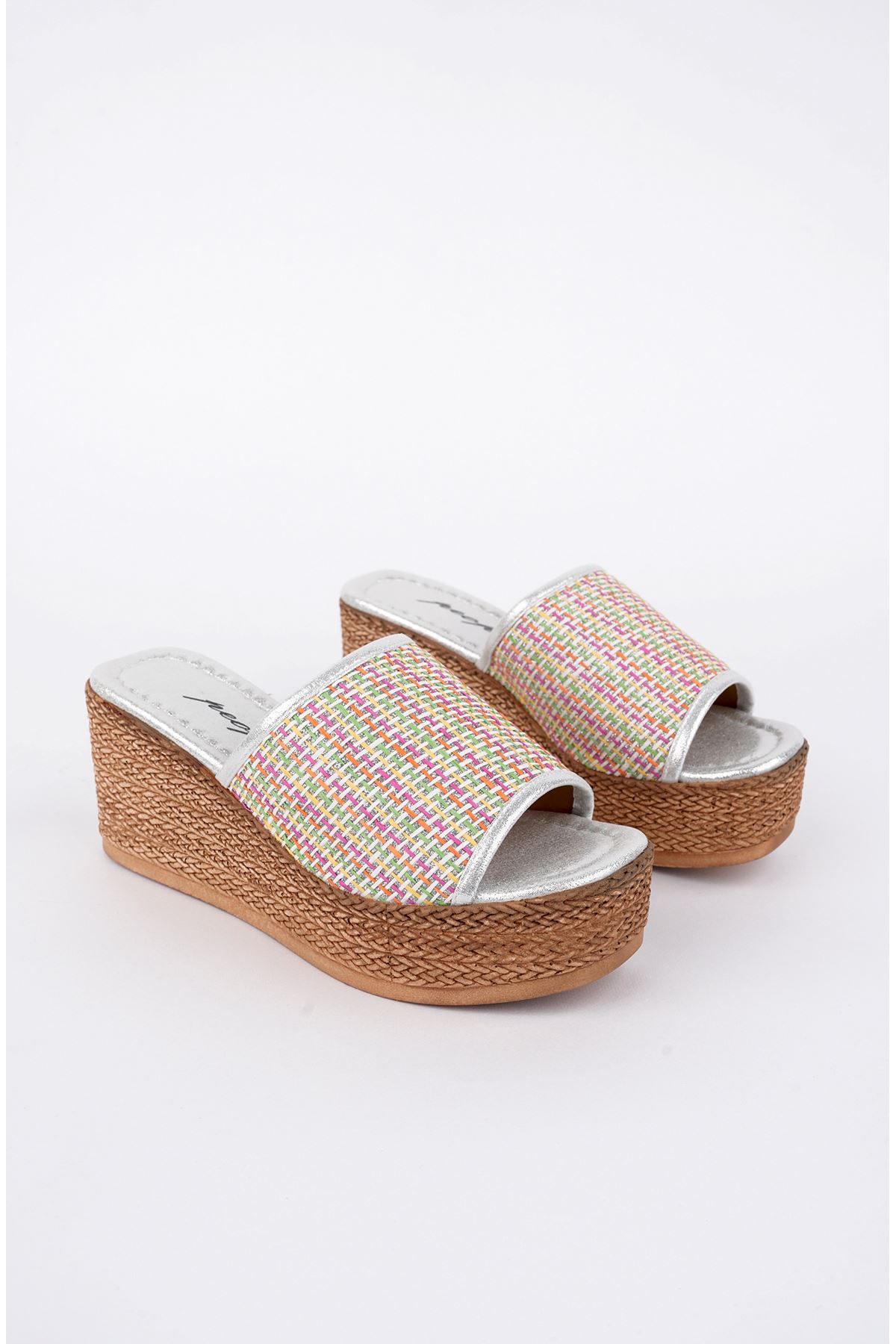 Freemax Kadın Garantili  7 cm Yüksek Topuk Platform taban Terlik Ppl.2002 Gümüş