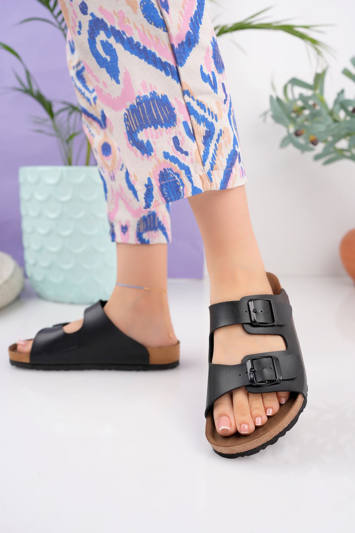 Freemax Kadın Garantili Çift Toka Yazlık Günlük Birken Terlik ppl 4095 Siyah Siyah