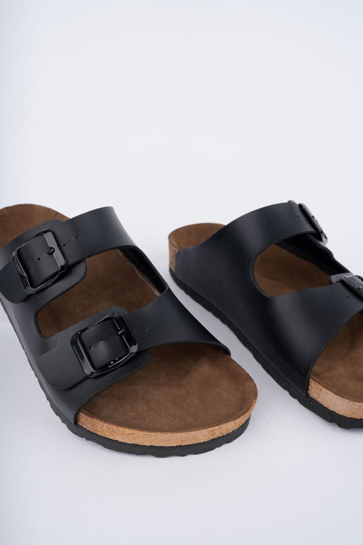 Freemax Kadın Garantili Çift Toka Yazlık Günlük Birken Terlik ppl 4095 Siyah Siyah