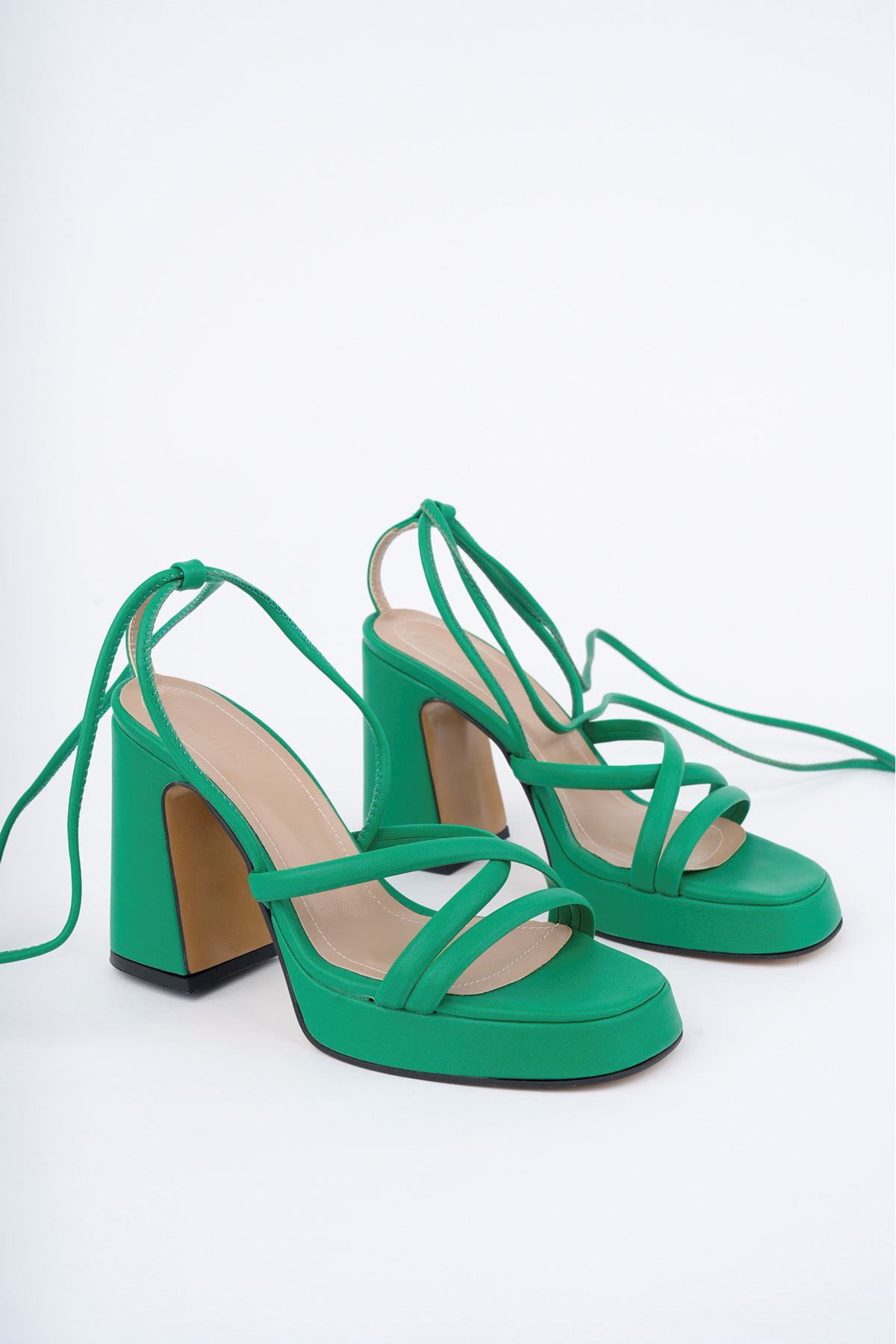 Freemax Kadın Yüksek Klasik 10 cm Topuklu Platform Ayakkabıı Byc 1005 Yeşil
