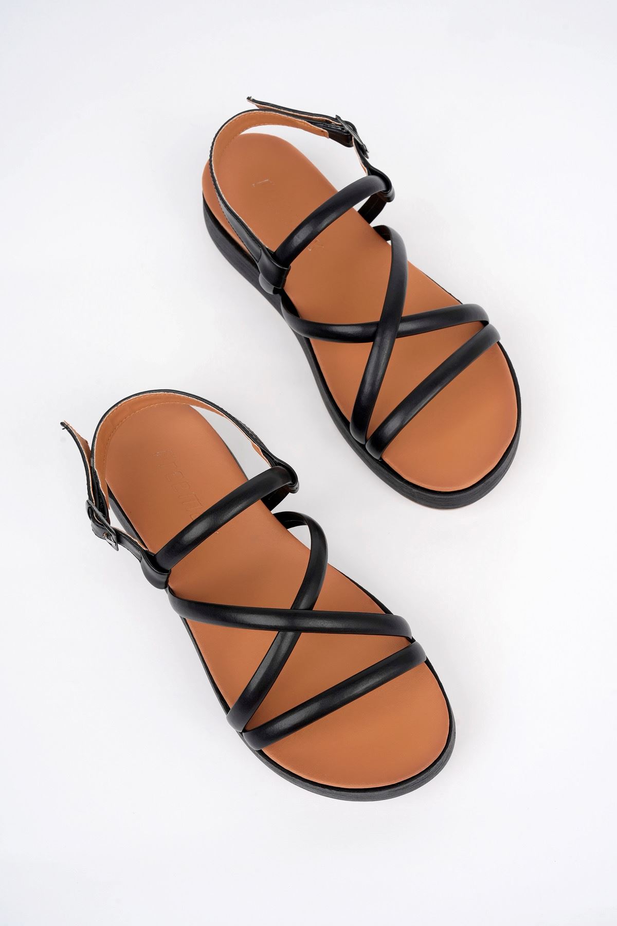 Freemax Kadın Garantili Çok Hafif Rahat 4 cm Topuk Anatomik Eva Taban Platform Sandalet Snr K27 Siyah