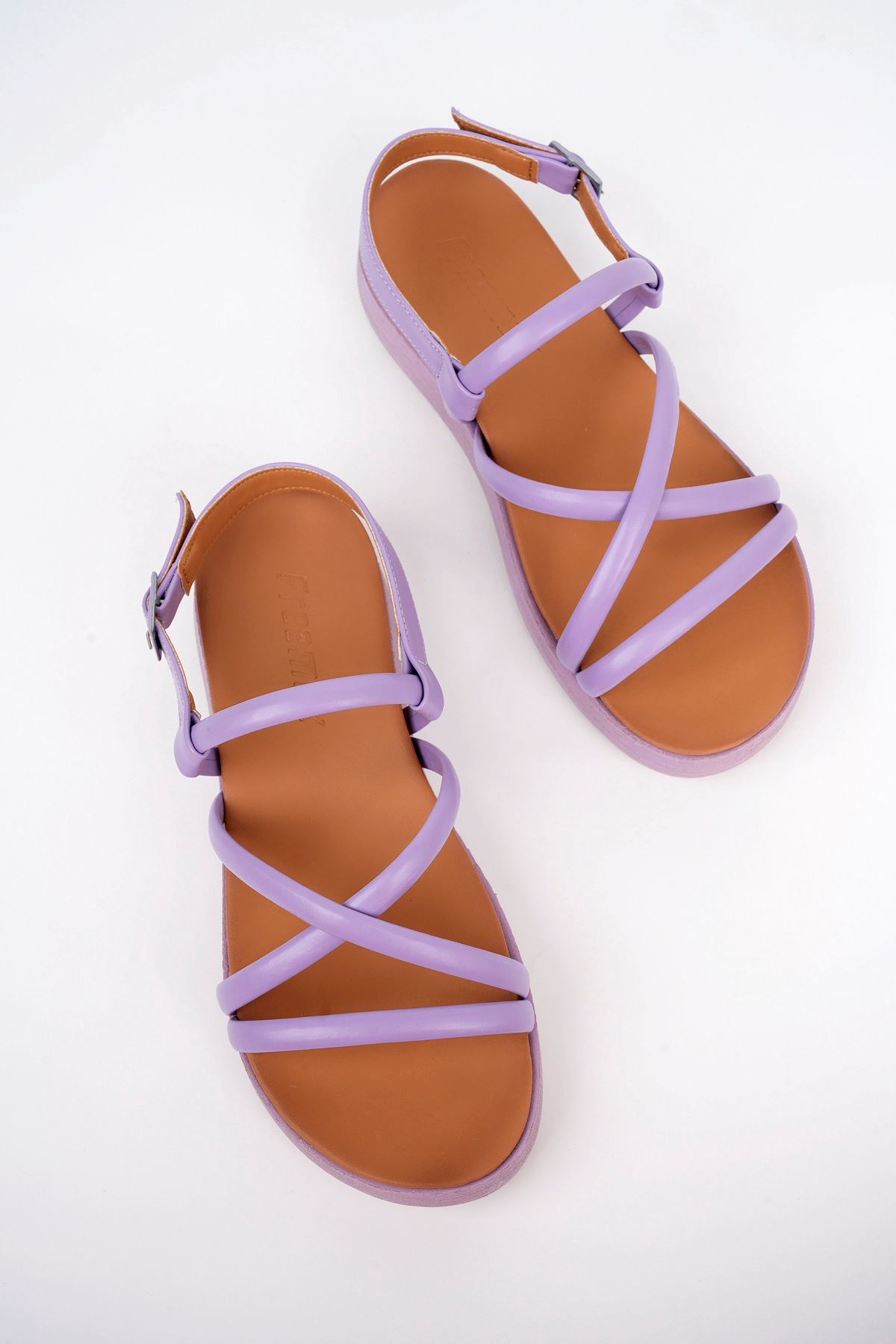 Freemax Kadın Garantili Çok Hafif Rahat 4 cm Topuk Anatomik Eva Taban Platform Sandalet Snr K27 Lila