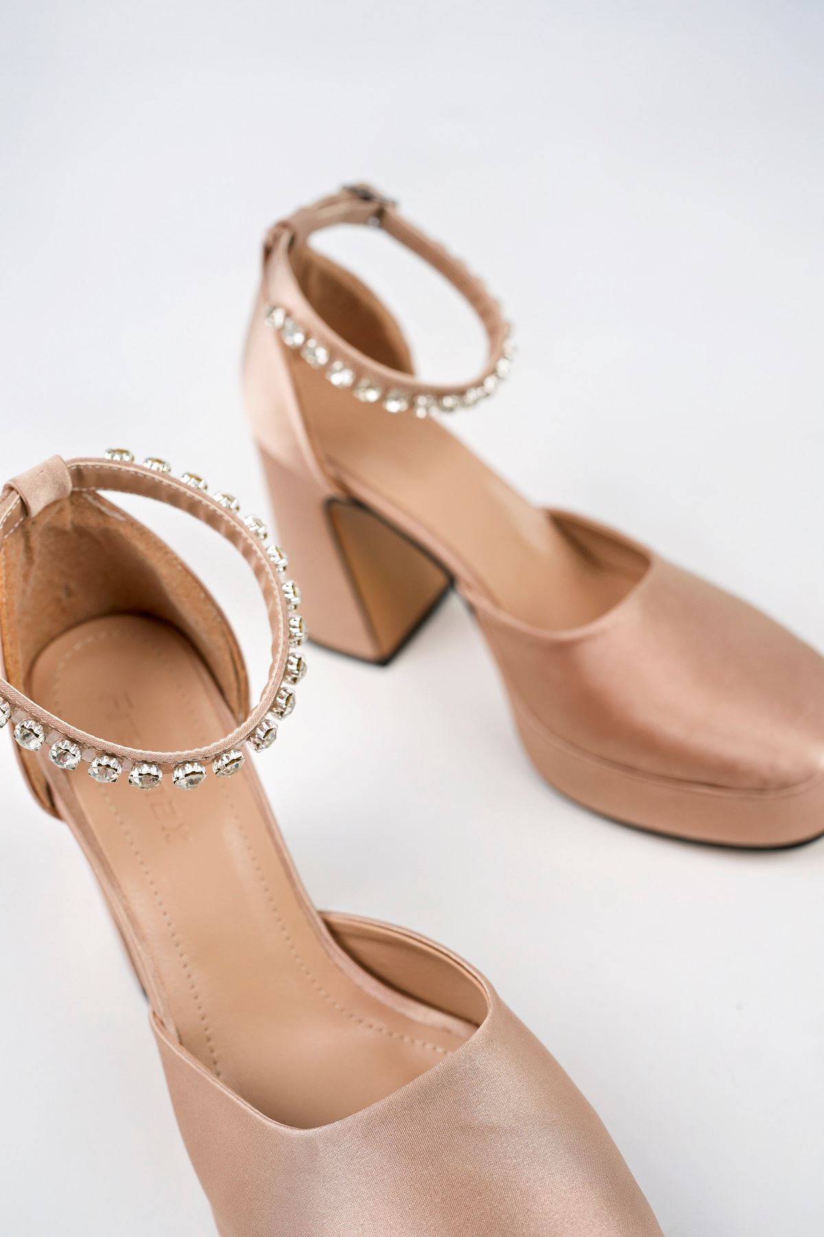 Freemax Kadın Yüksek Klasik 10 cm Topuklu Platform Ayakkabıı Byc 1008 Vizon