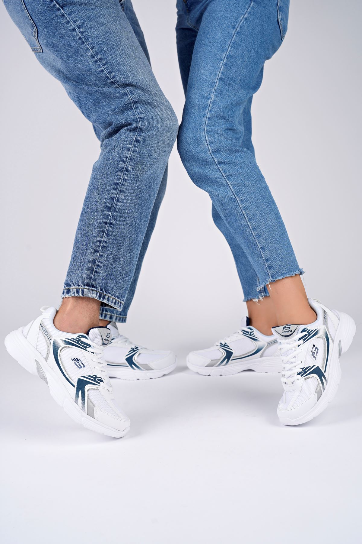 Freemax Unisex Anatomik Garantili Çok Hafif 270 gr Esnek Rahat Sneaker Konforlu Spor Ayakkabıı 2355 Beyaz Lacivert