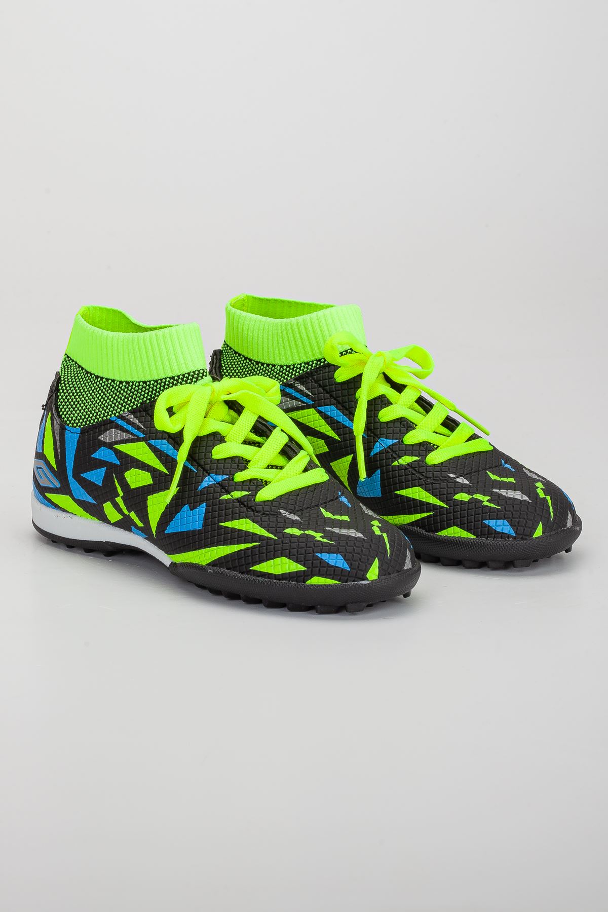 Freemax Unisex Çocuk Çoraplı Halı saha Futbol Ayakkabısı Dgn 2303 SİYAH SARI