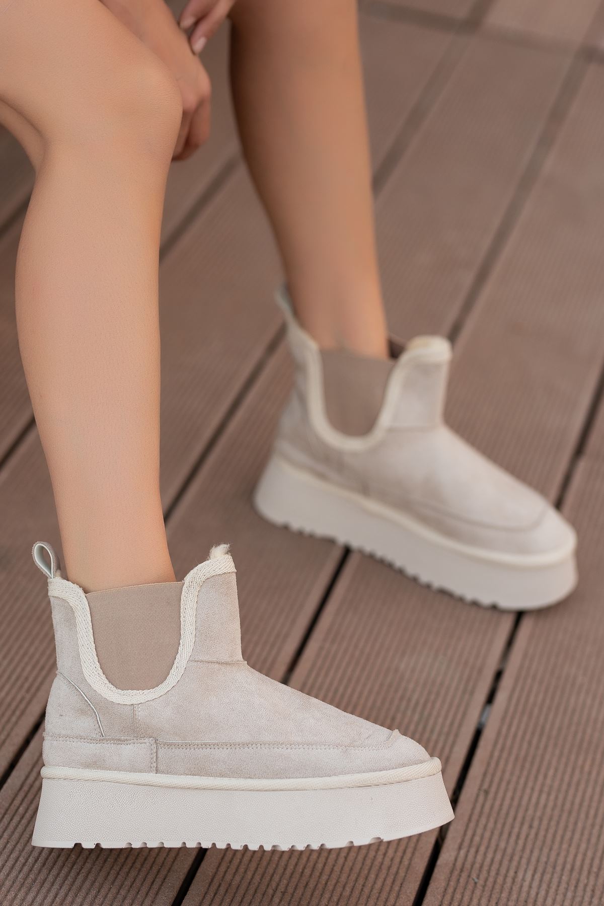 Freemax Garantili İçi Kürklü Çok Hafif 5cm Yüksek Taban Kışlık Chelsea Kadın Bot Bej