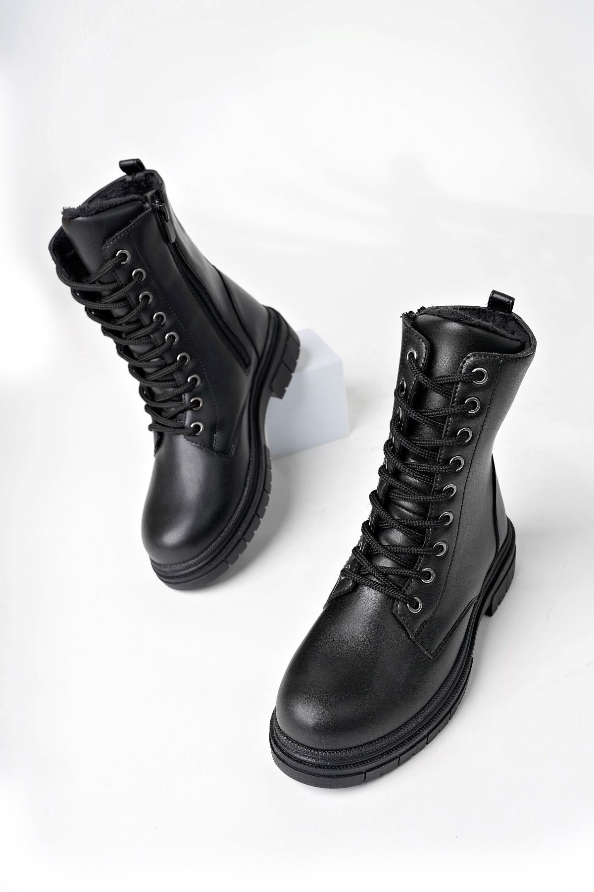 Freemax Kadın içi Kürklü Su Geçirmez Kaymaz Kauçuk Taban Garantili Kışlık Bot ZENNO.34 Siyah