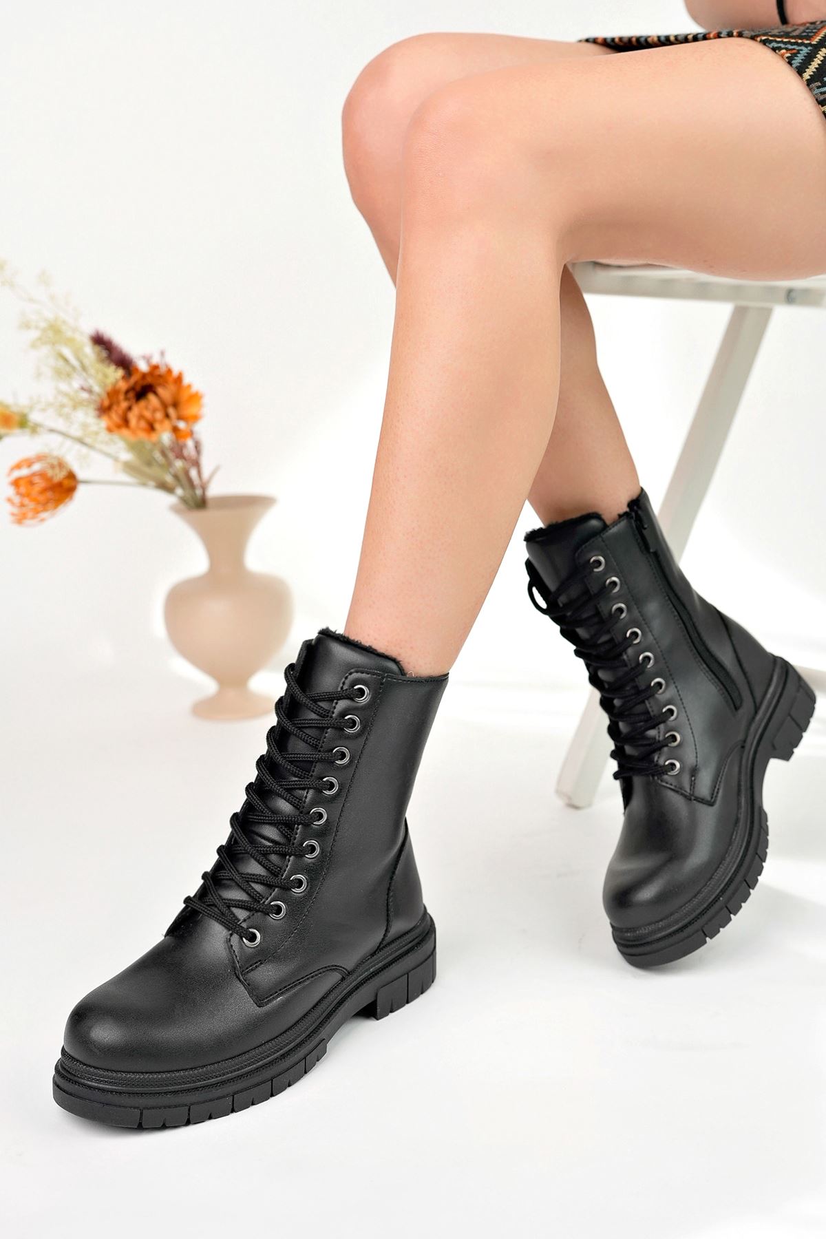 Freemax Kadın içi Kürklü Su Geçirmez Kaymaz Kauçuk Taban Garantili Kışlık Bot ZENNO.34 Siyah