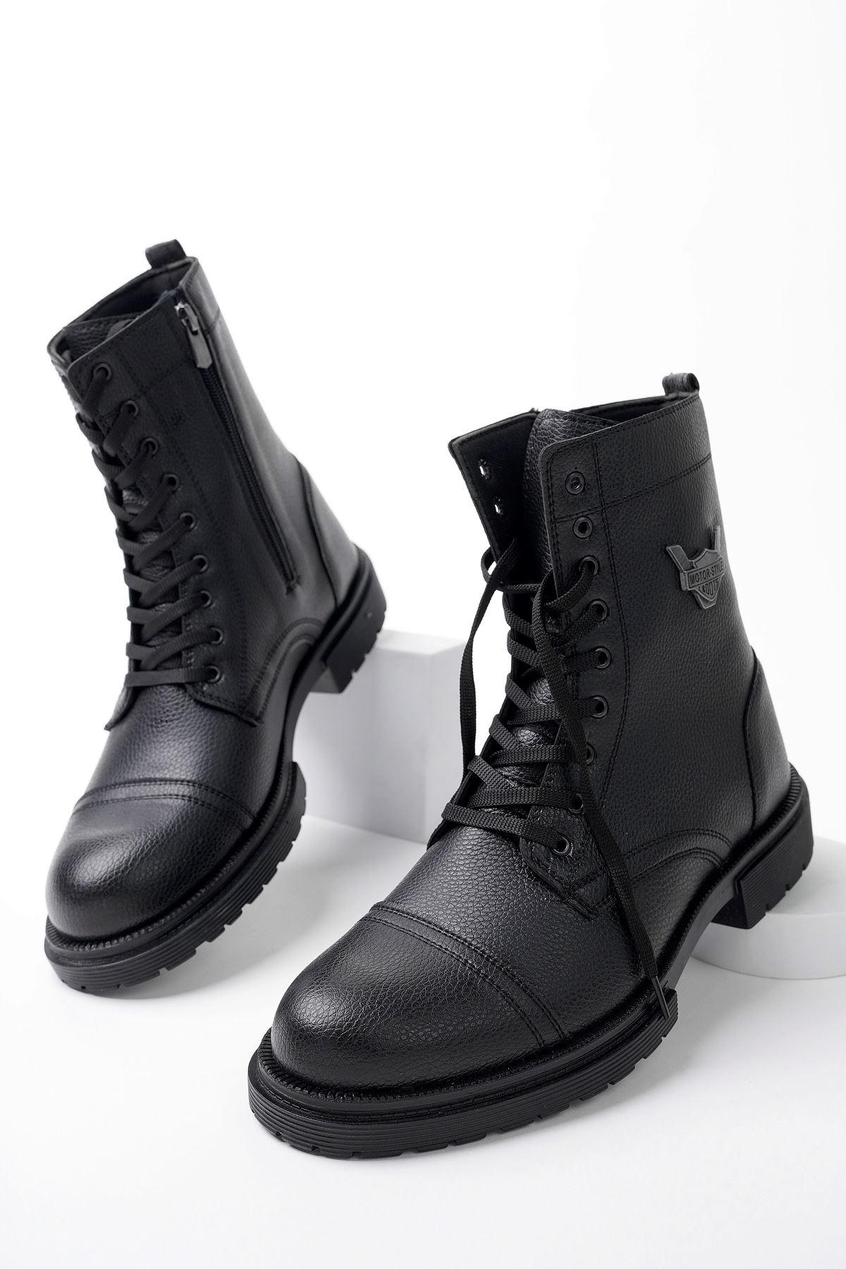 Freemax Su ve Soğuk Geçirmez Kauçuk Taban Kışlık Taban İçi Komple Kürklü Garantili Erkek Bot SİYAH