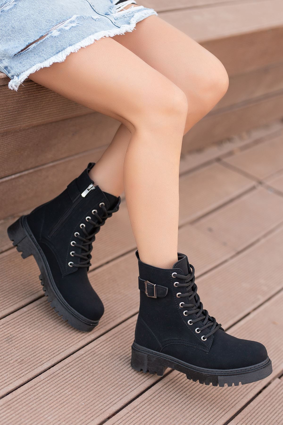 Freemax Kadın Çok Hafif Garantili Esnek Kaymaz Kauçuk Taban Kışlık Su Geçirmez Kadın Bot Çizme Freemax.ZEN.BOT.3040 NUBUK SİYAH