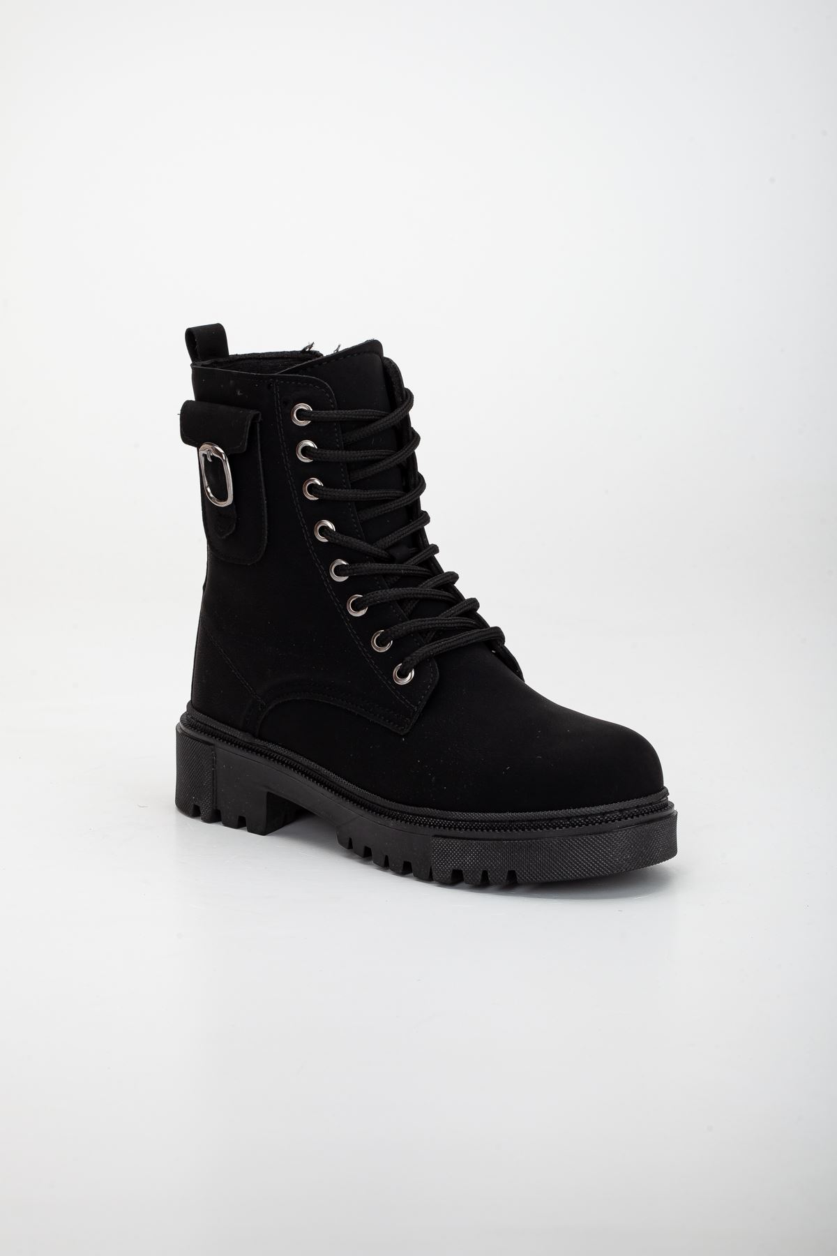 Freemax Kadın Çok Hafif Garantili Esnek Kaymaz Kauçuk Taban Kışlık Su Geçirmez Kadın Bot Çizme Freemax.ZEN.BOT.3040 NUBUK SİYAH