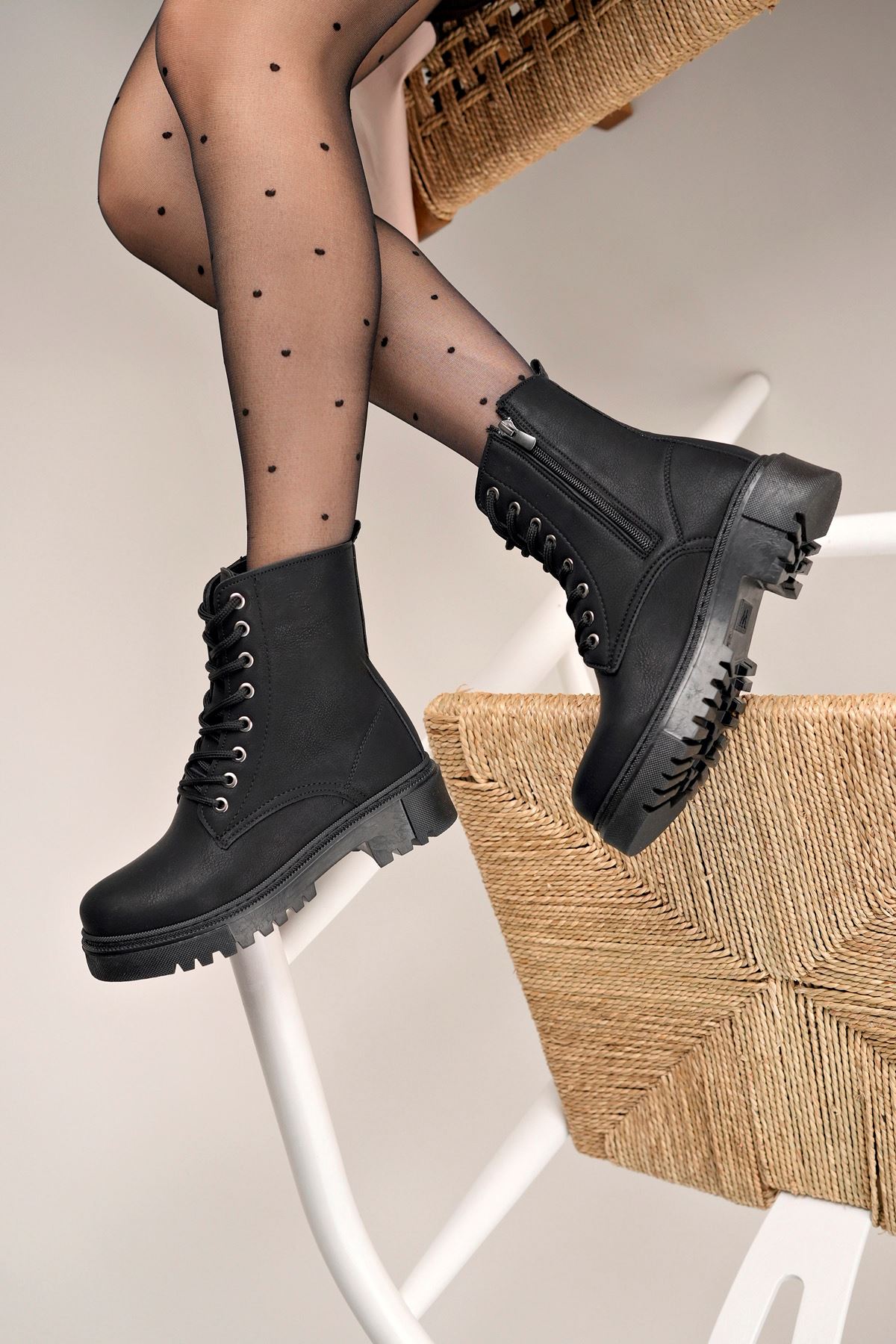 Freemax Kadın Çok Hafif Garantili Esnek Kaymaz Kauçuk Taban Kışlık Su Geçirmez Kadın Bot Çizme Freemax.ZEN.BOT.3010 Siyah