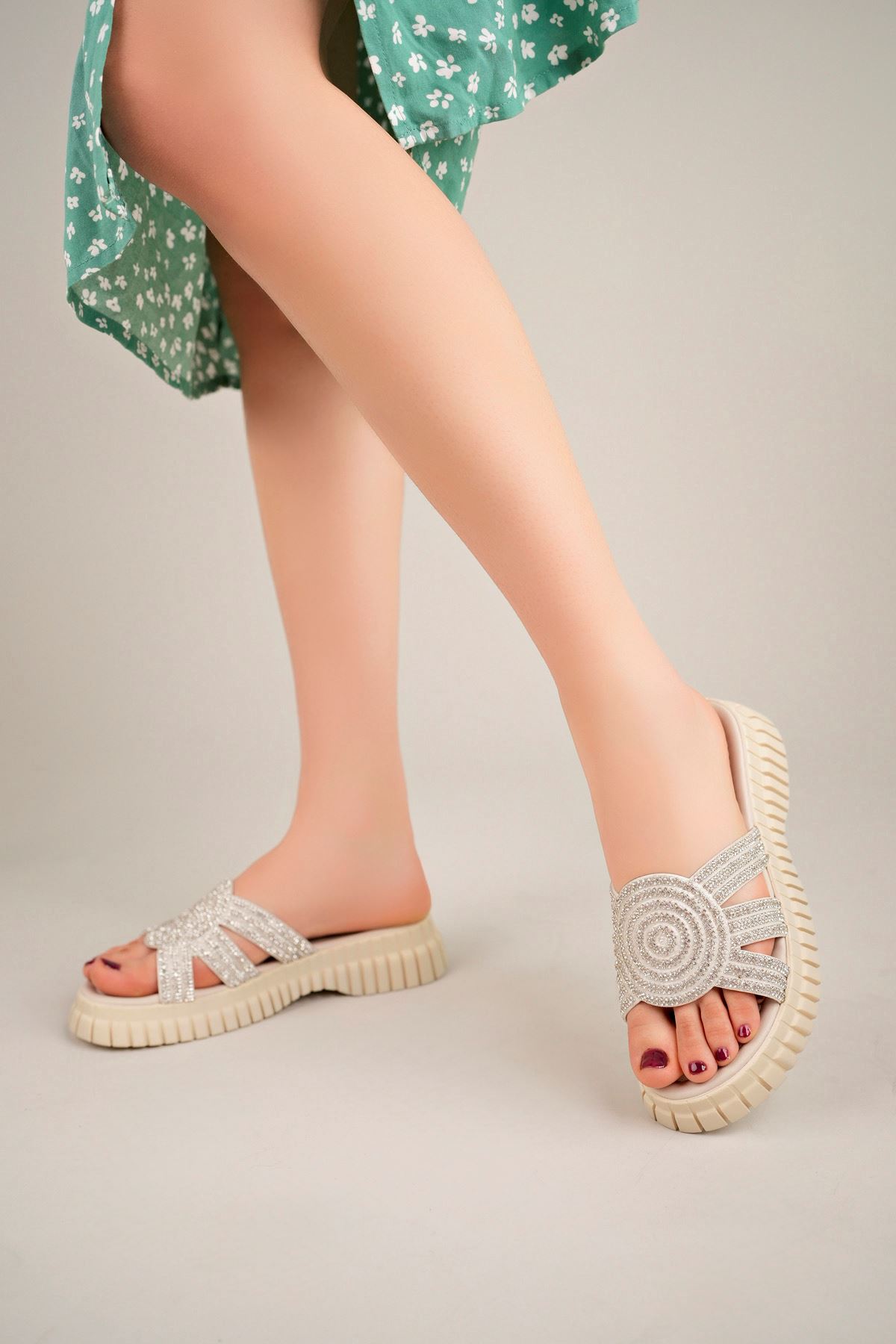 Freemax Kadın Terlik Taş Detaylı Garantili Abb.809 Ten