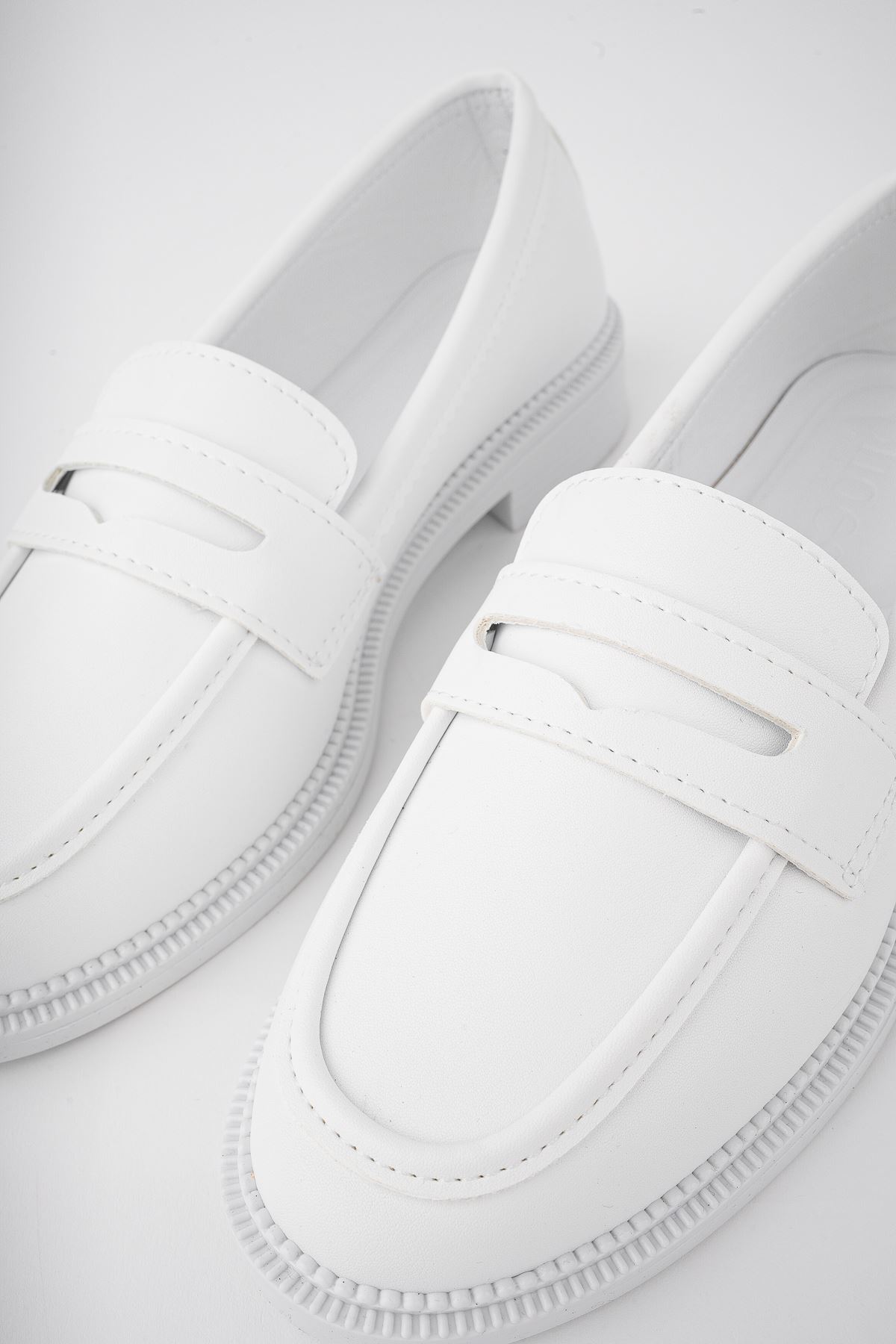 Freemax Kadın Hafif Rahat Makosen Ayakkabı abb.805 Beyaz