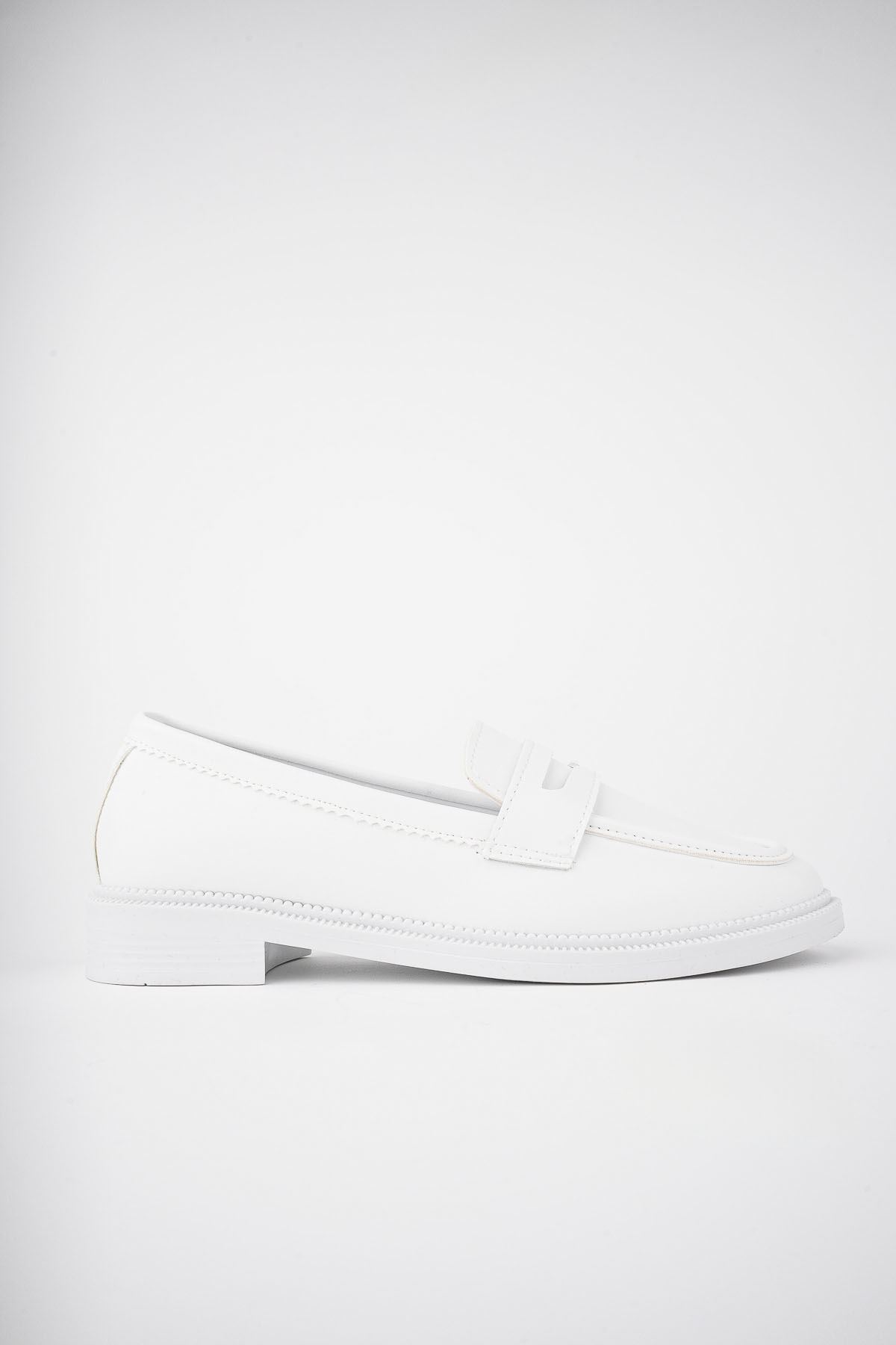 Freemax Kadın Hafif Rahat Makosen Ayakkabı abb.805 Beyaz