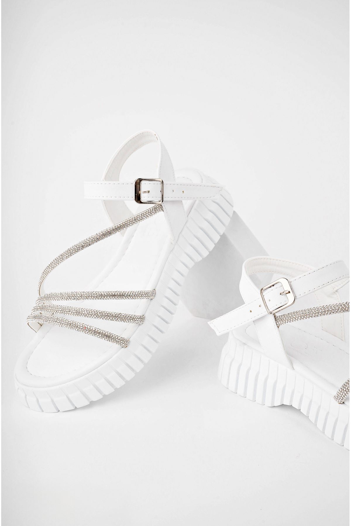 Freemax Kadın Sandalet Taş Detaylı Garantili Abb.811 Beyaz