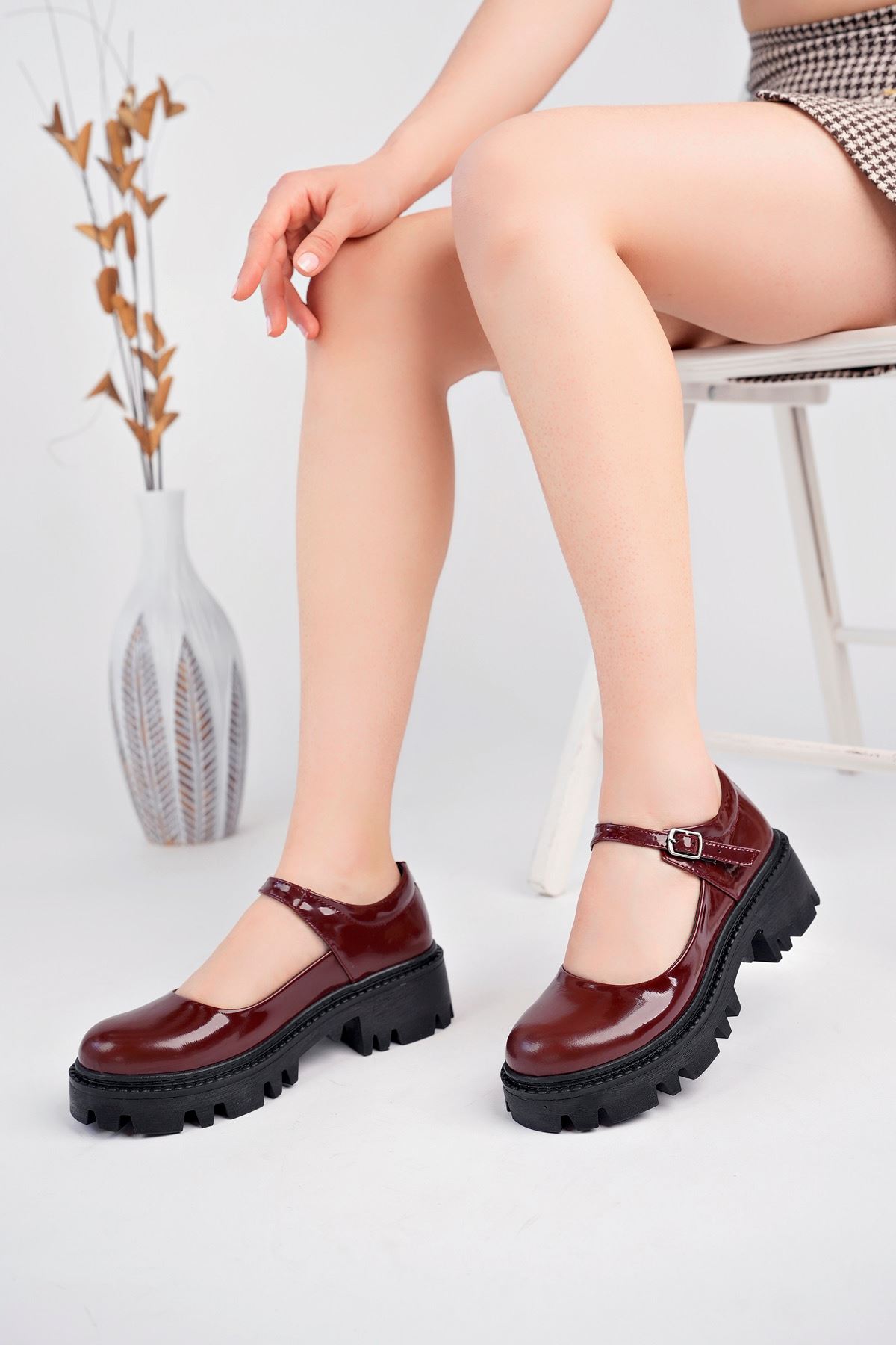 Freemax Kadın 4 cm Topuklu Günlük Klasik Tek Baret Kolej Ayakkabı Ckr.015 BORDO