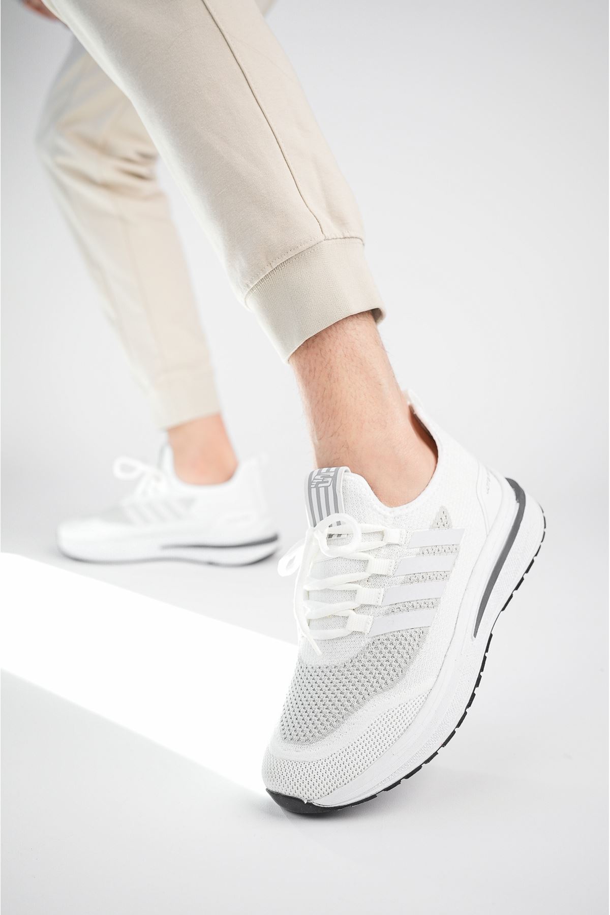 Freemax Erkek  Sneaker Spor Ayakkabı Freemax 2240 Beyaz